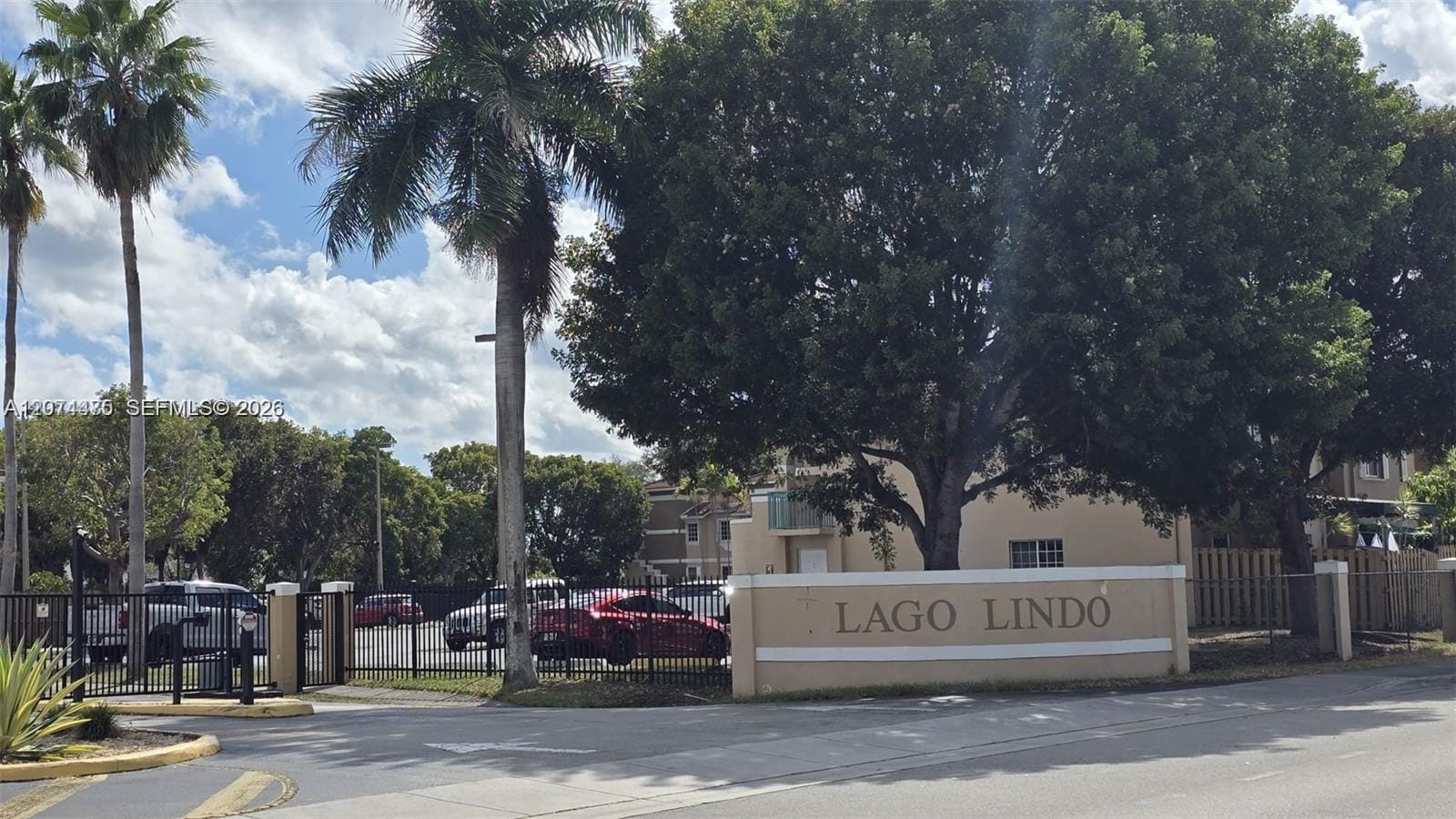 6726 SW 130th Place 1406, Miami, FL 33183