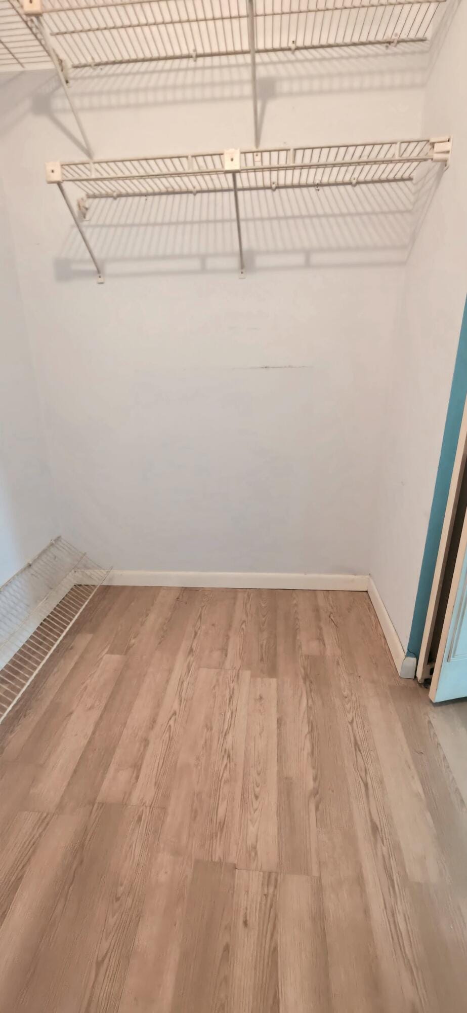 334 Knotty Pine Circle D-2 — photo 7