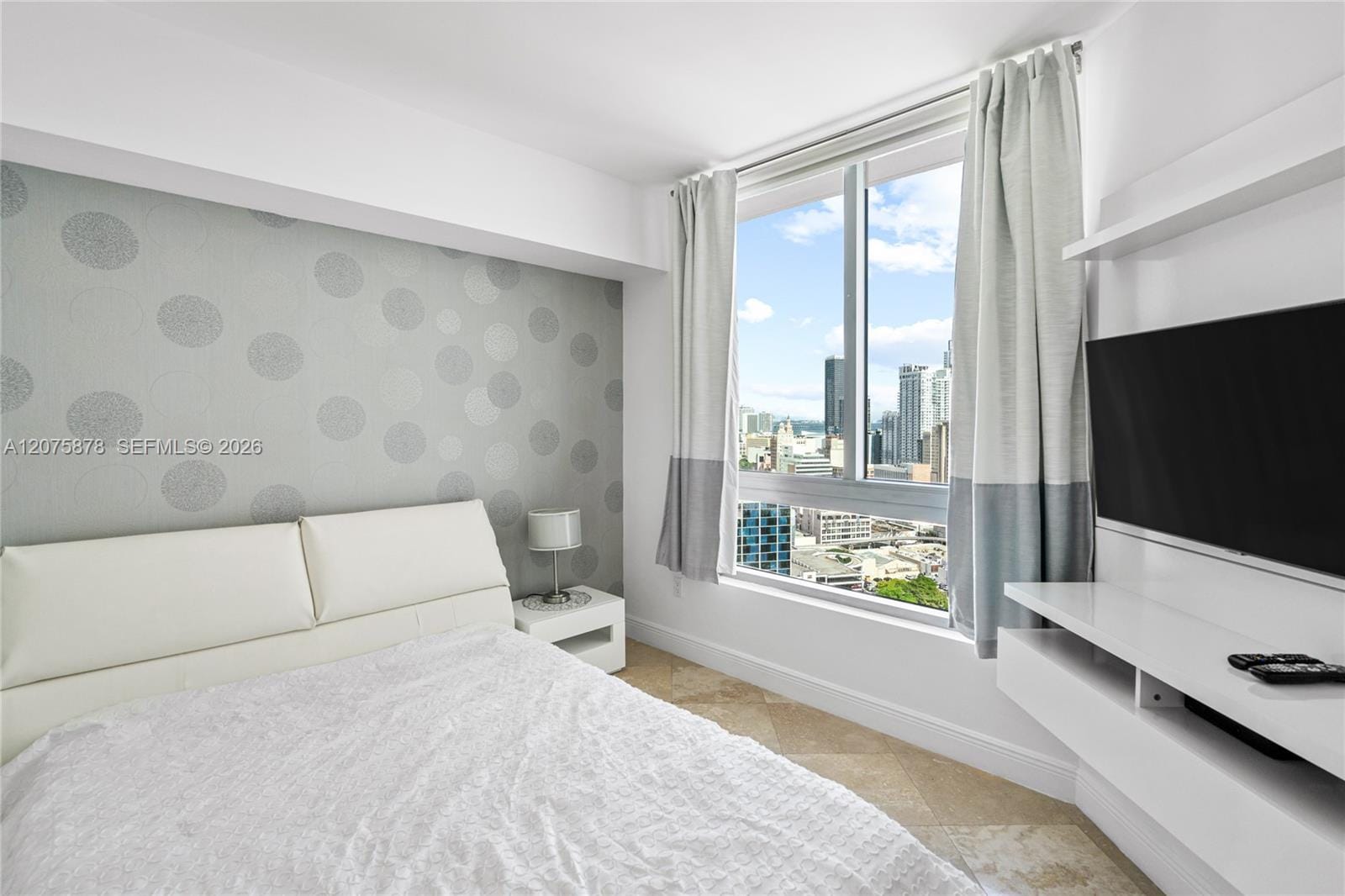 350 S Miami Avenue 2605, Miami, FL 33130 photo 21