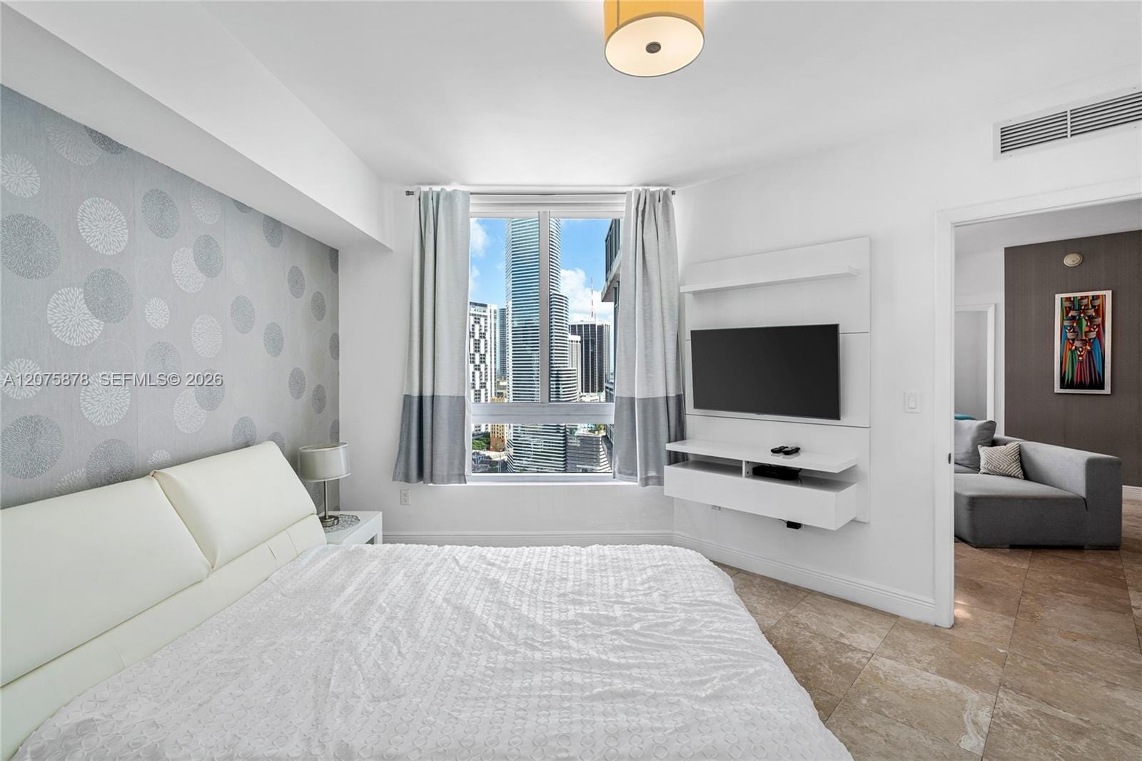 350 S Miami Avenue 2605, Miami, FL 33130 photo 22