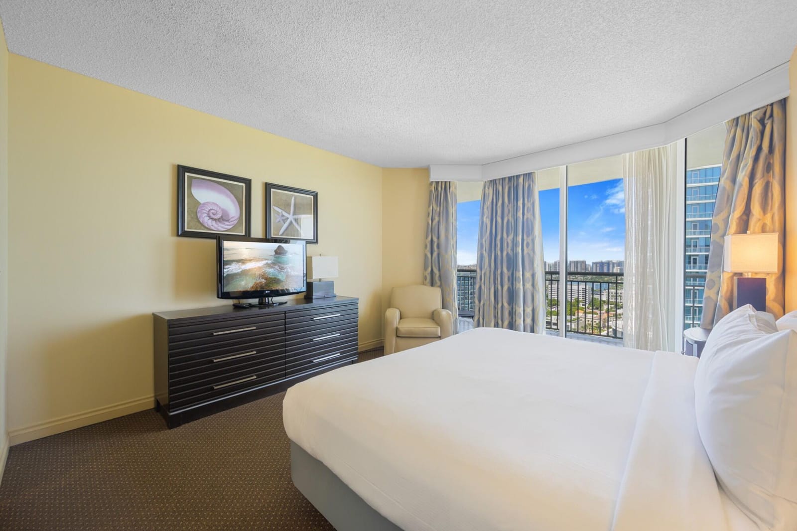 17375 Collins Avenue 2406 — photo 2