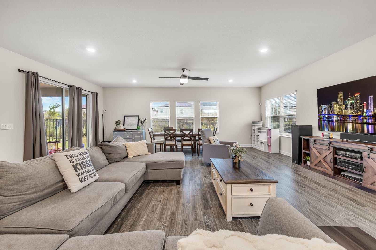12175 Imaginary Way, Orlando, FL 32832 photo 9