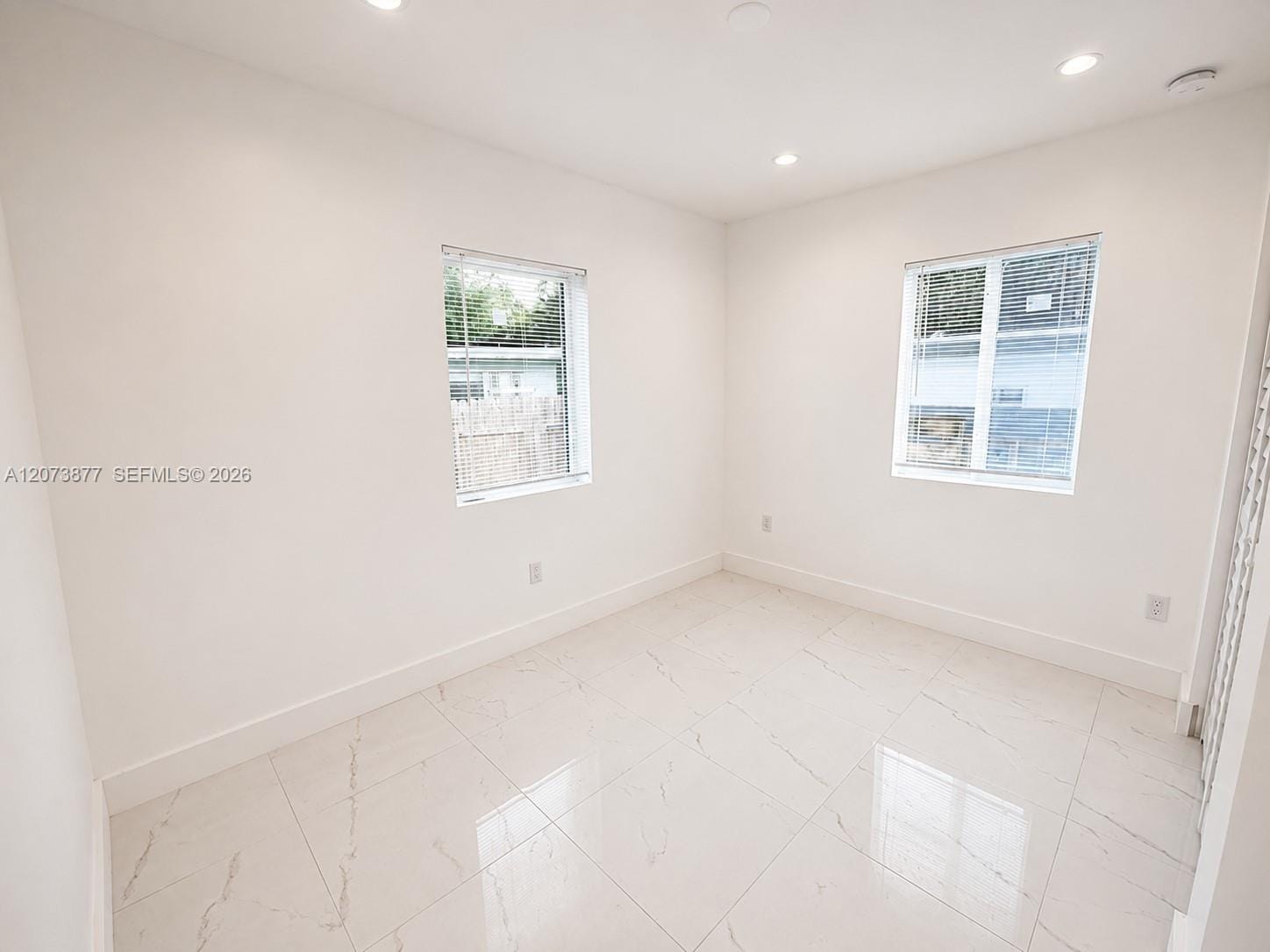 1800 NE 154th Street — photo 11