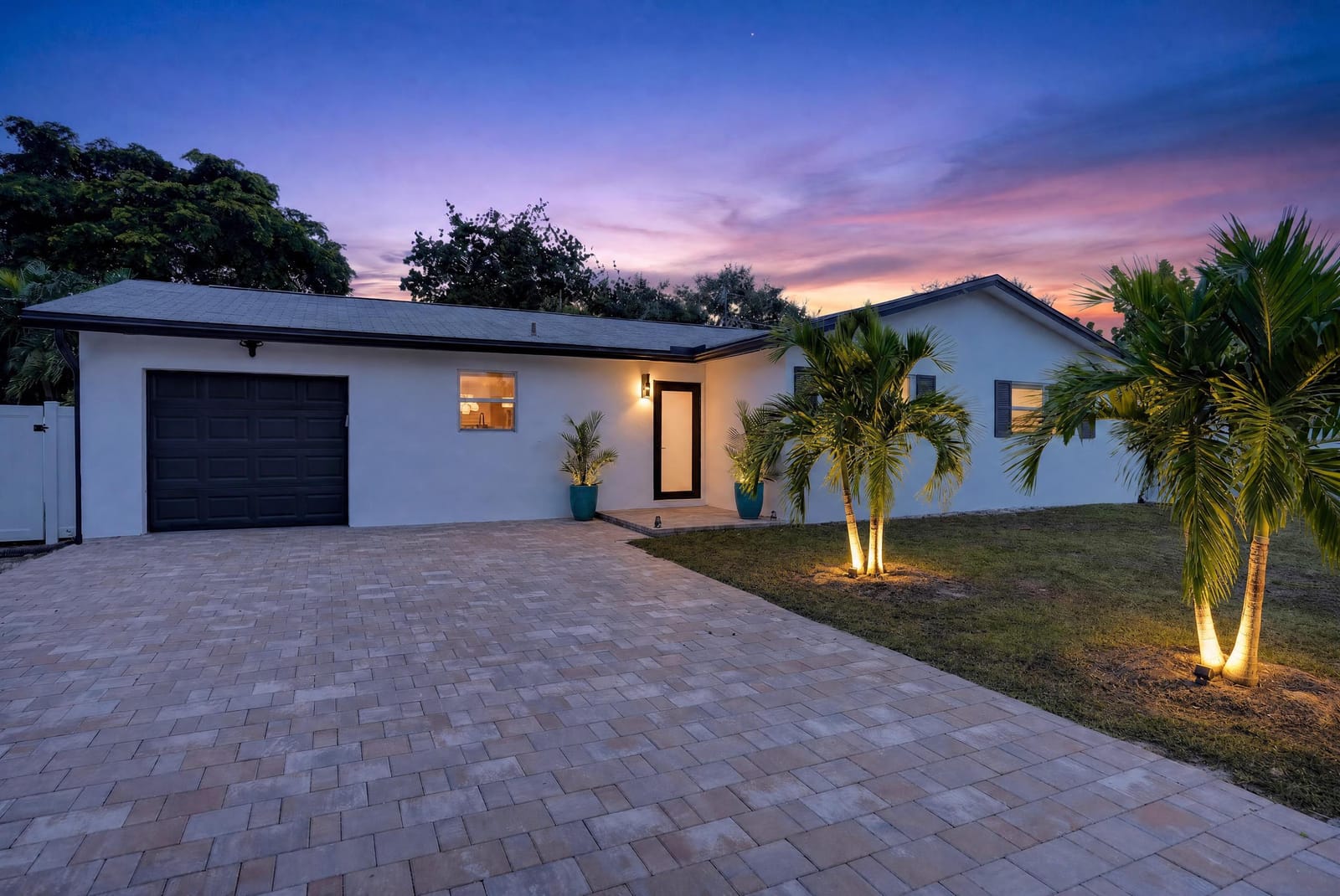 2521 Jaeger Drive — photo 4