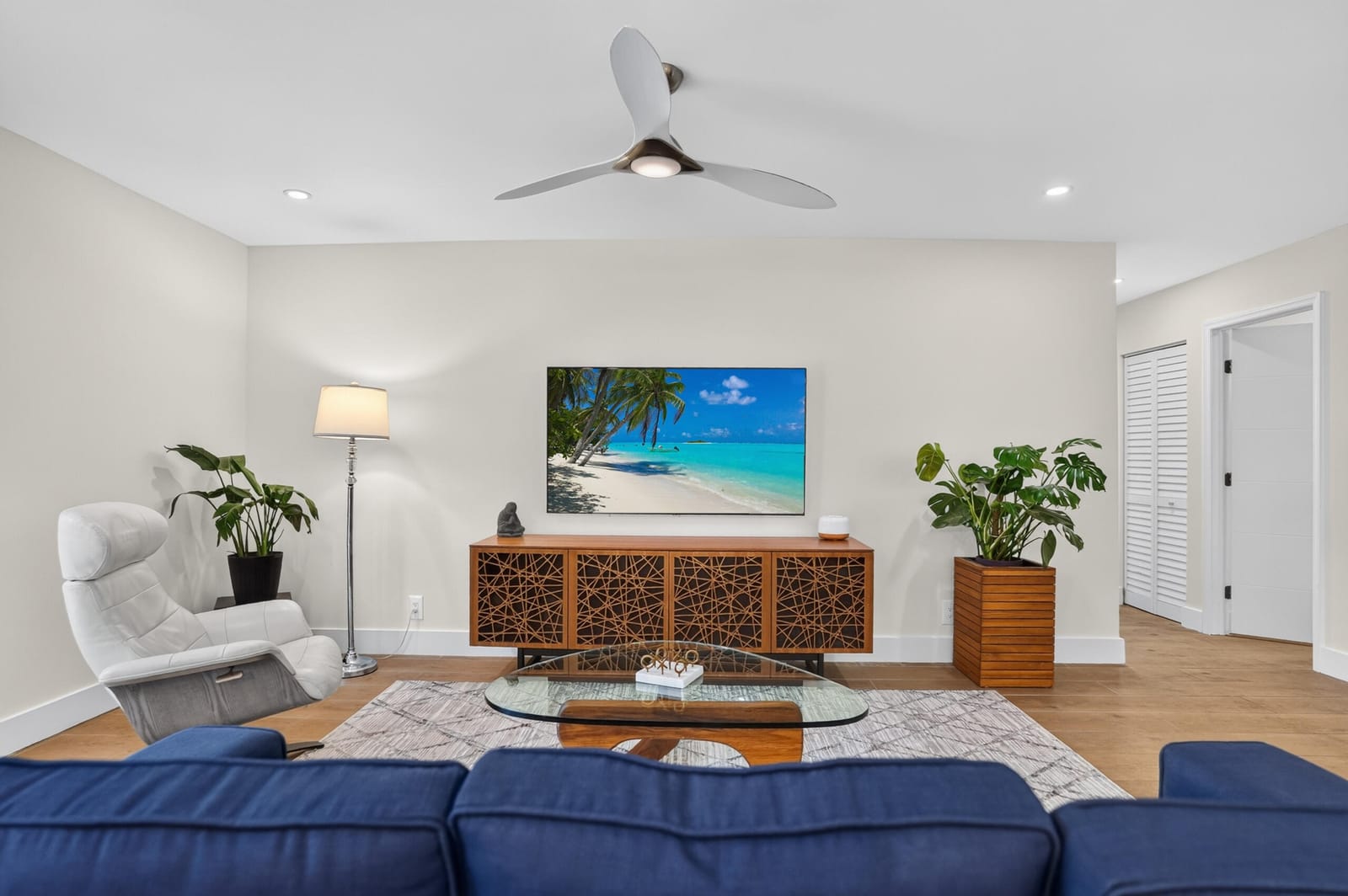 2521 Jaeger Drive — photo 8