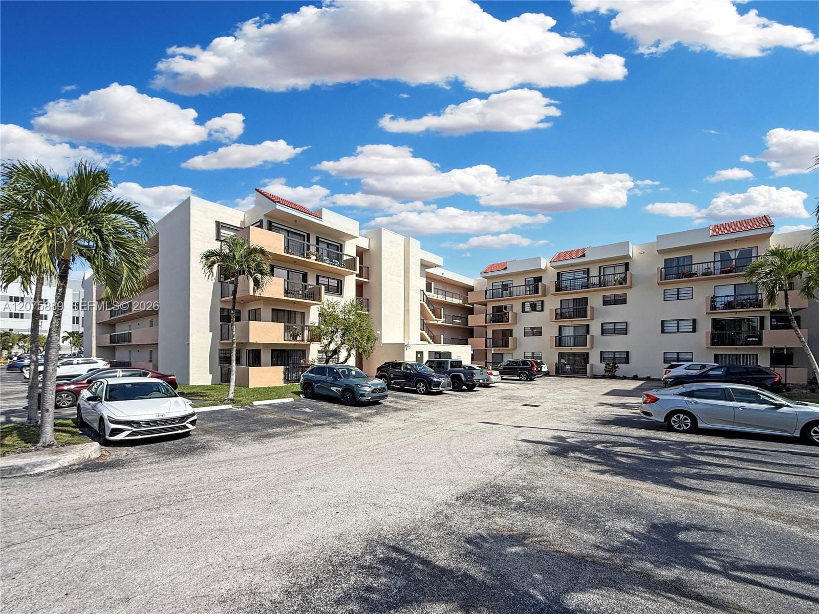 995 SW 84th Avenue 309, Miami, FL 33144 photo 1