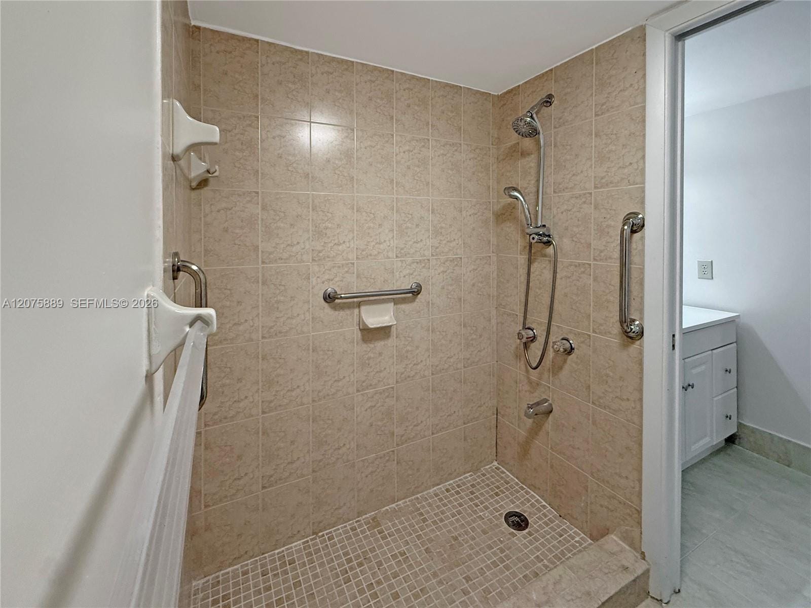 995 SW 84th Avenue 309, Miami, FL 33144 photo 19