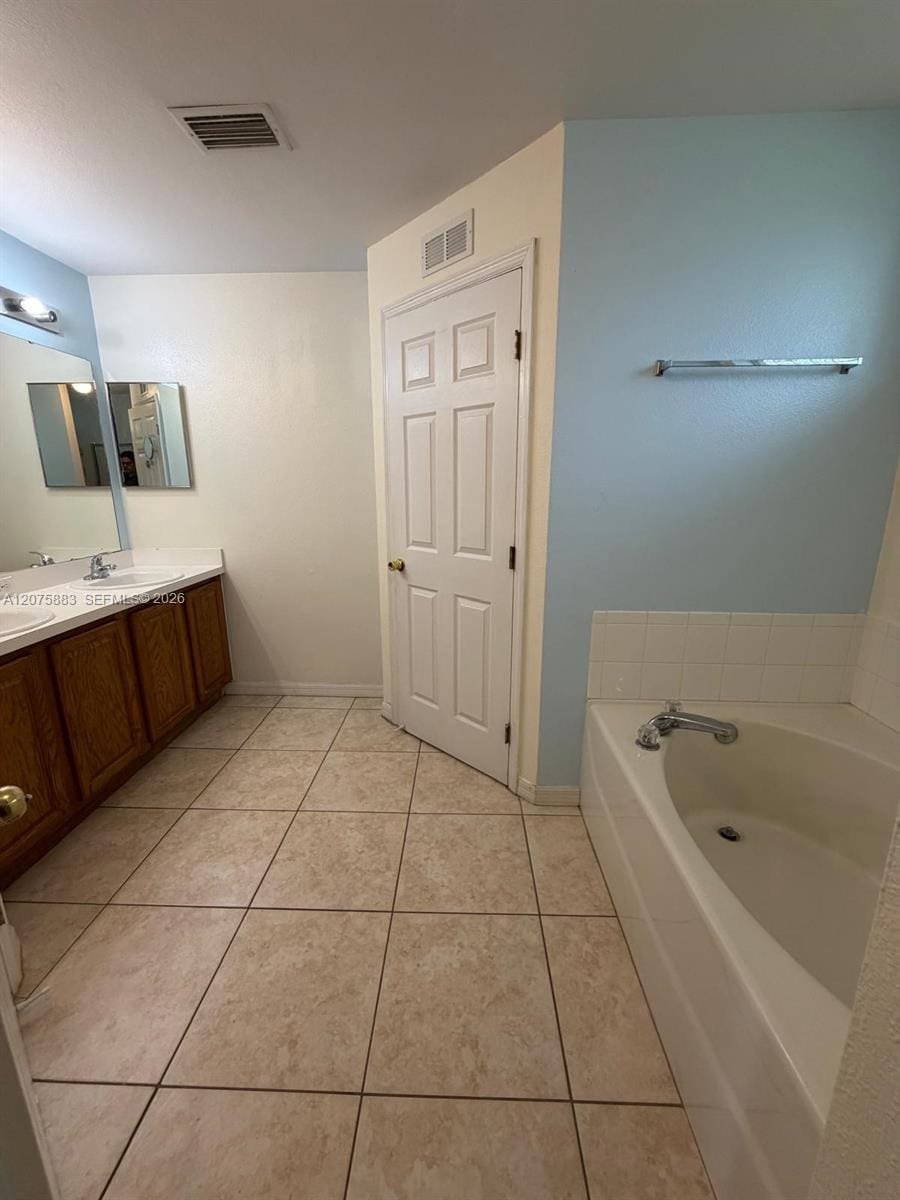 653 Bluebill Court, Poinciana, FL 34759 photo 13