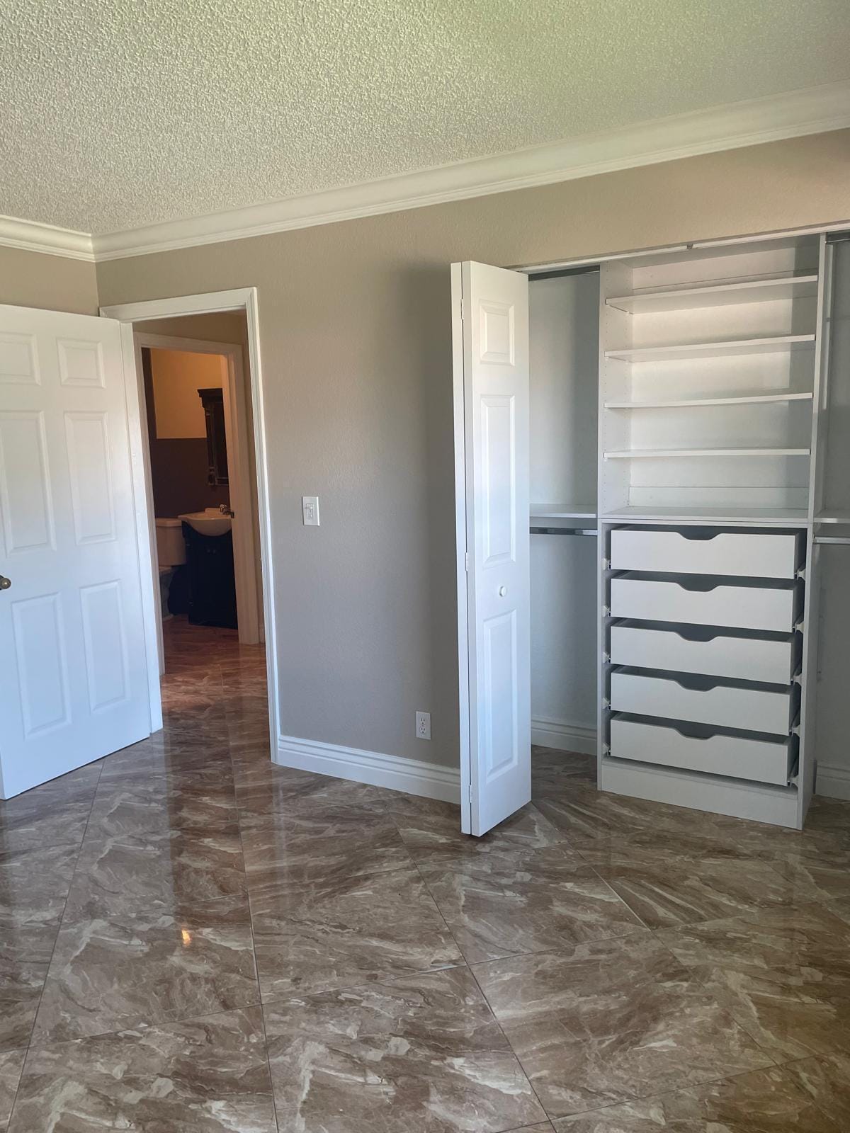 5769 Ellis Hollow Road E — photo 9