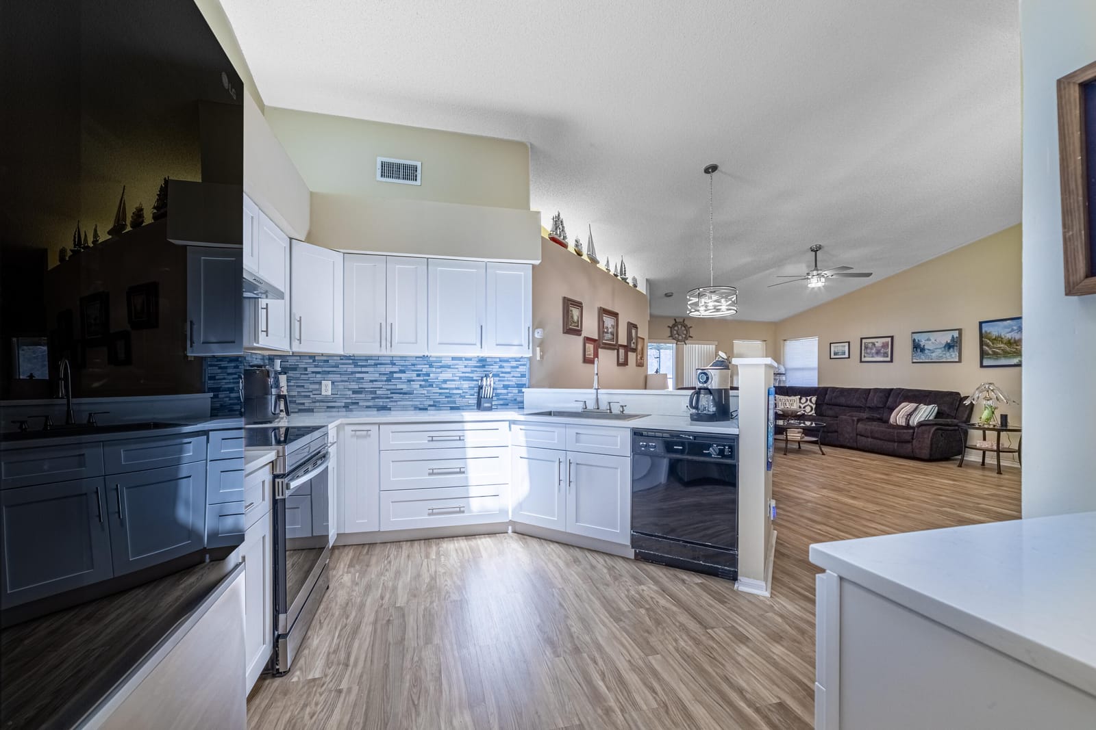 4293 SE Brittney Circle — photo 8