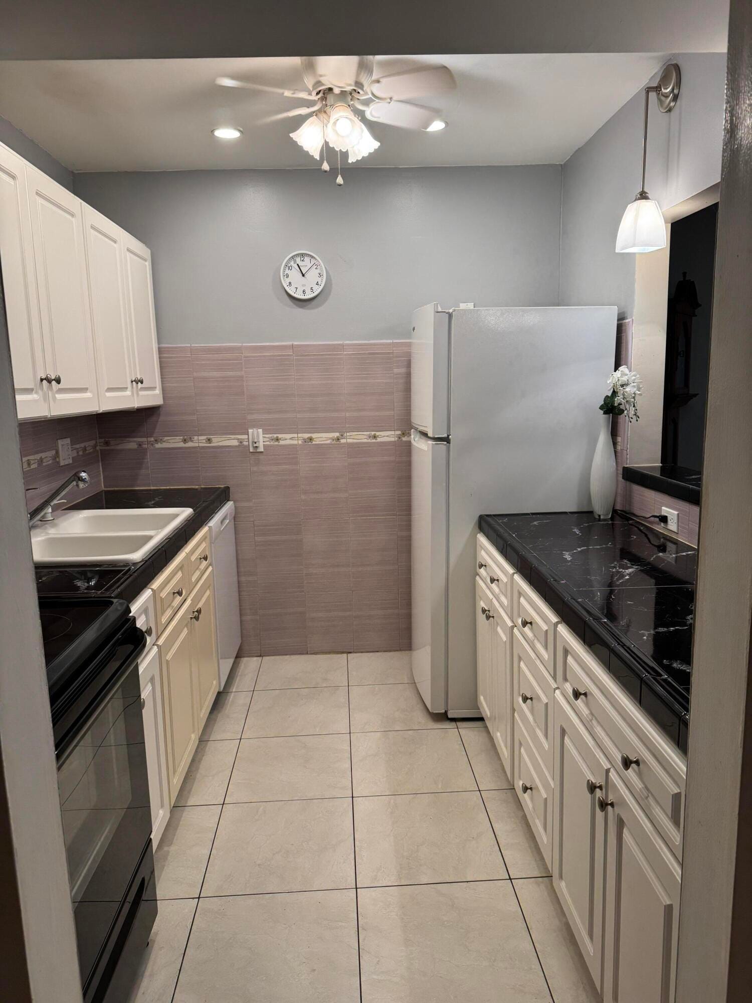 632 Snug Harbor Drive D6, Boynton Beach, FL 33435 photo 11
