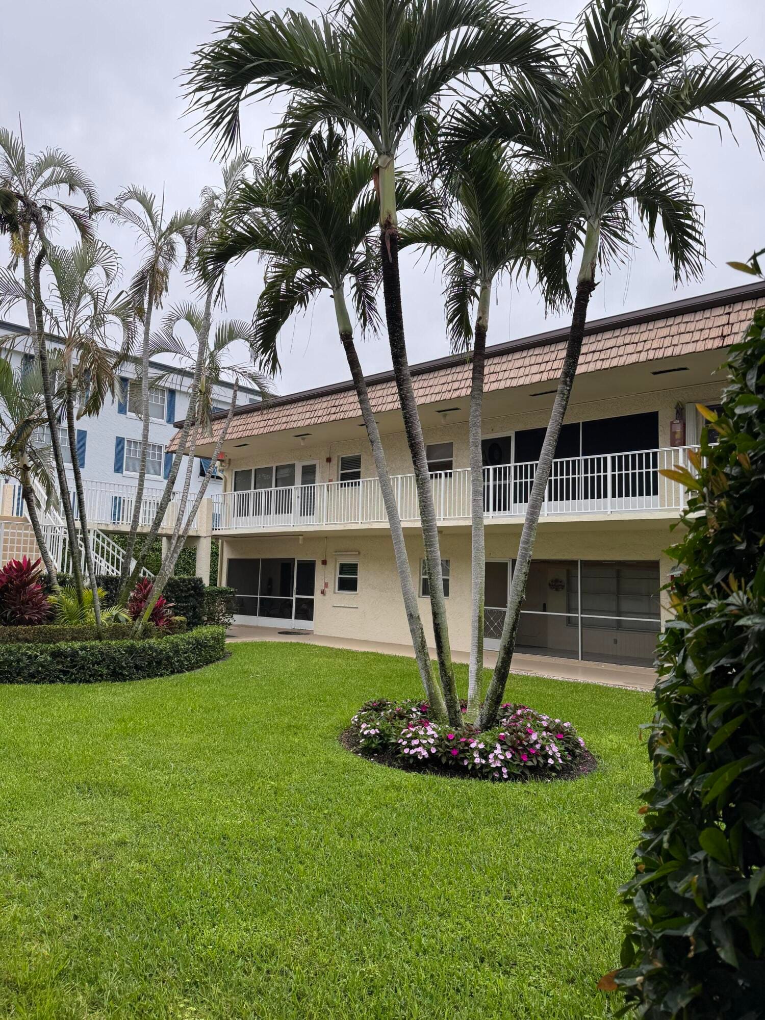 632 Snug Harbor Drive D6, Boynton Beach, FL 33435 photo 3