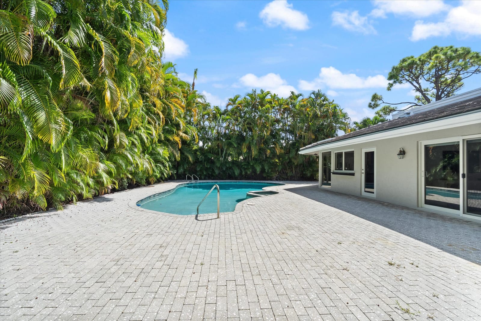 824 Foxpointe Circle, Delray Beach, FL 33445 photo 29