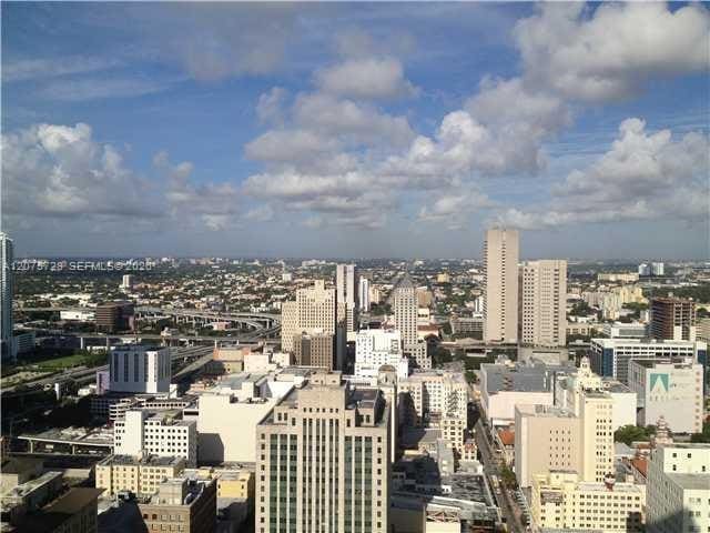 50 Biscayne Boulevard 4105, Miami, FL 33132