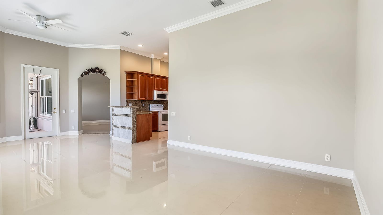 8966 DIAMONTE Drive, Boynton Beach, FL 33472 photo 11