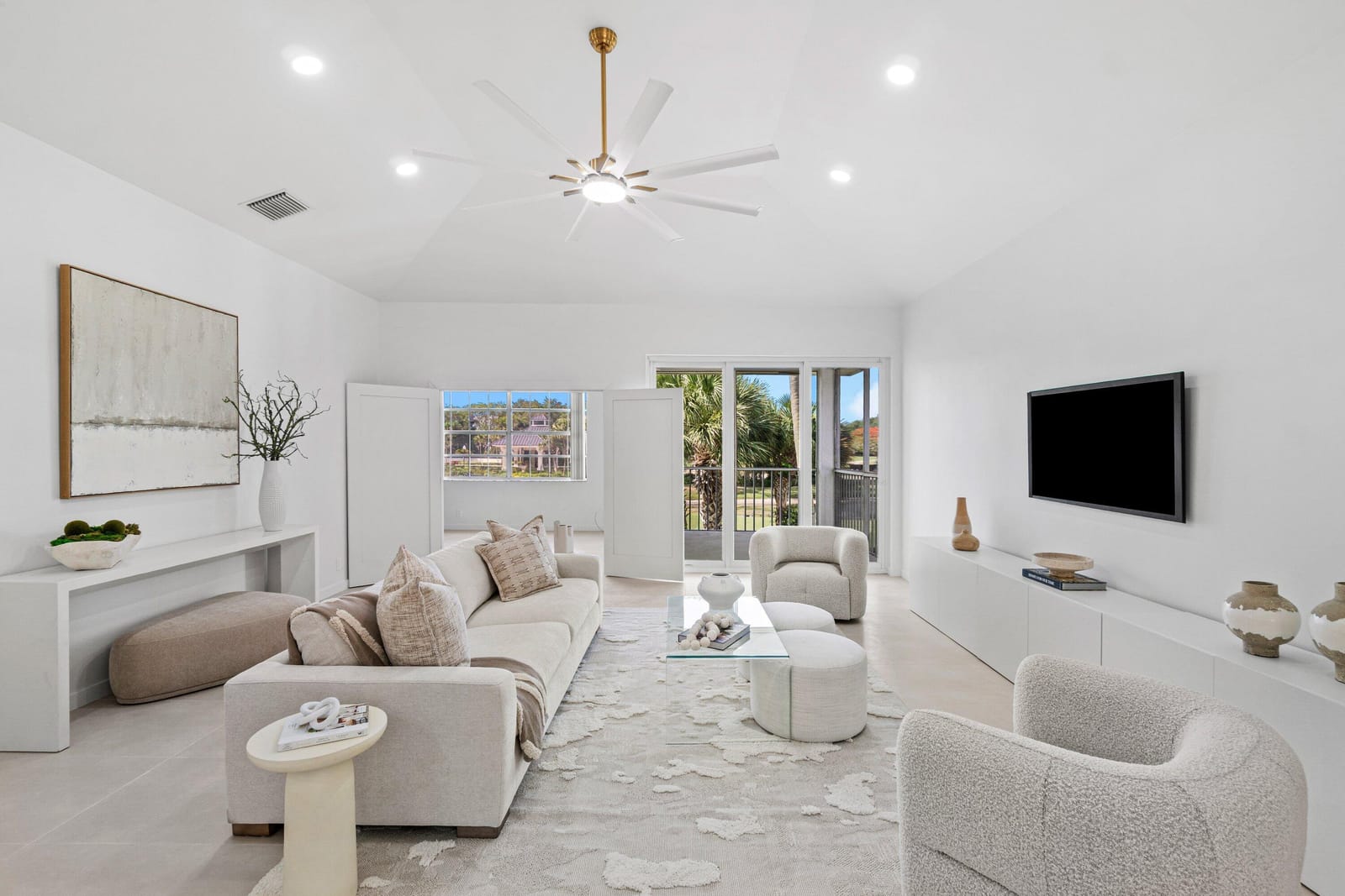 5166 Lake Catalina Drive D — photo 2