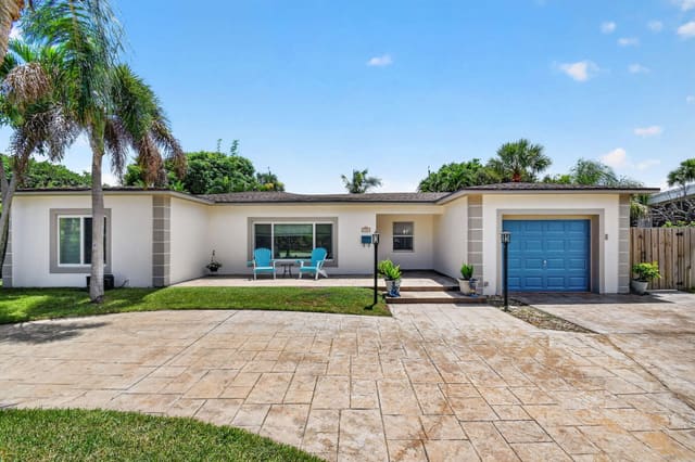 111 VASSAR Drive, Lake Worth Beach, FL 33460