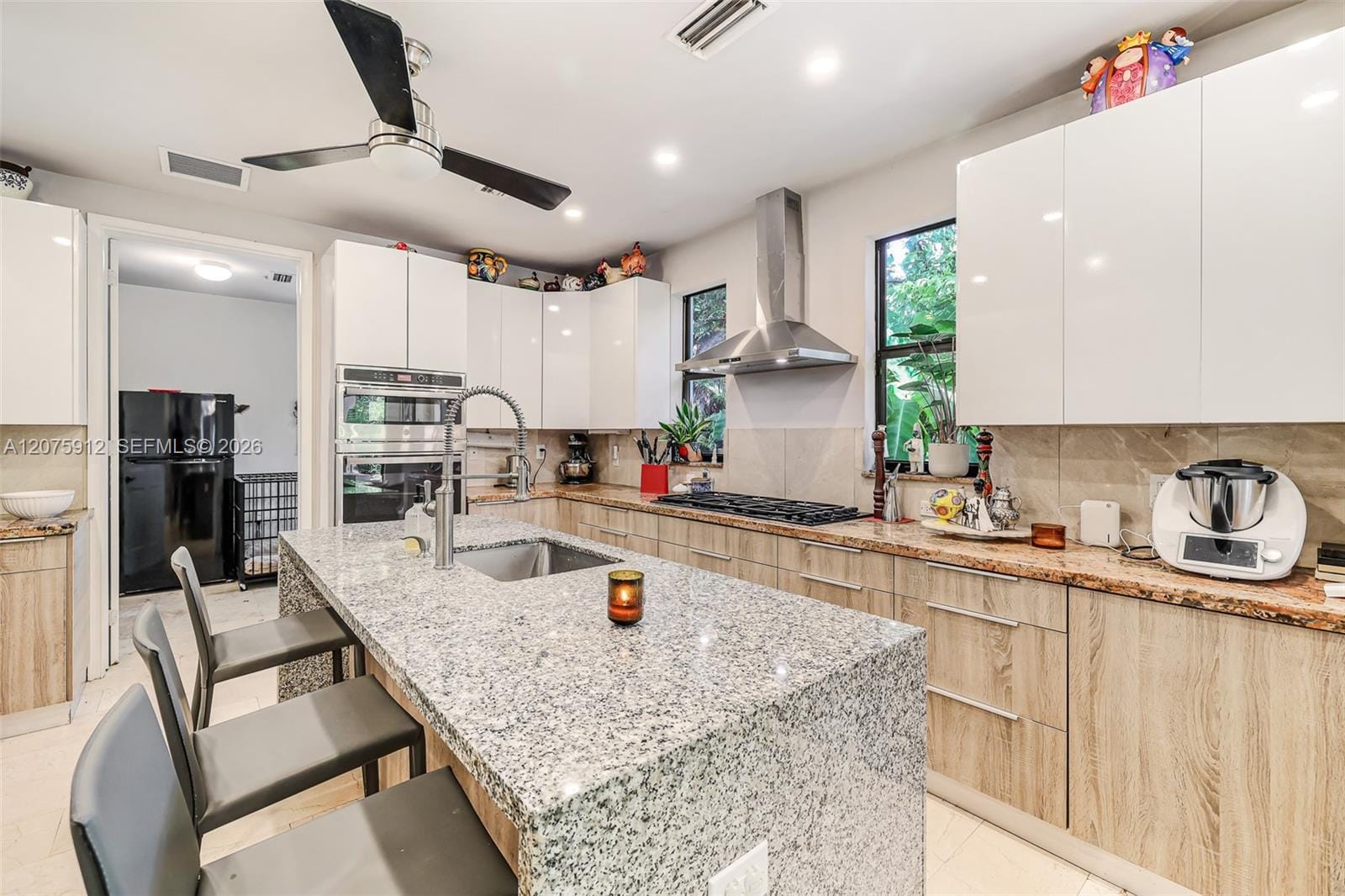6550 SW 75th Terrace, South Miami, FL 33143 photo 9