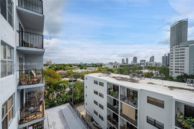 899 West Avenue 7E, Miami Beach, FL 33139