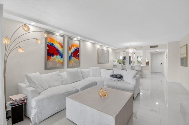 7310 Ashford Place 505, sold in ZIP 33446, Delray Beach, FL