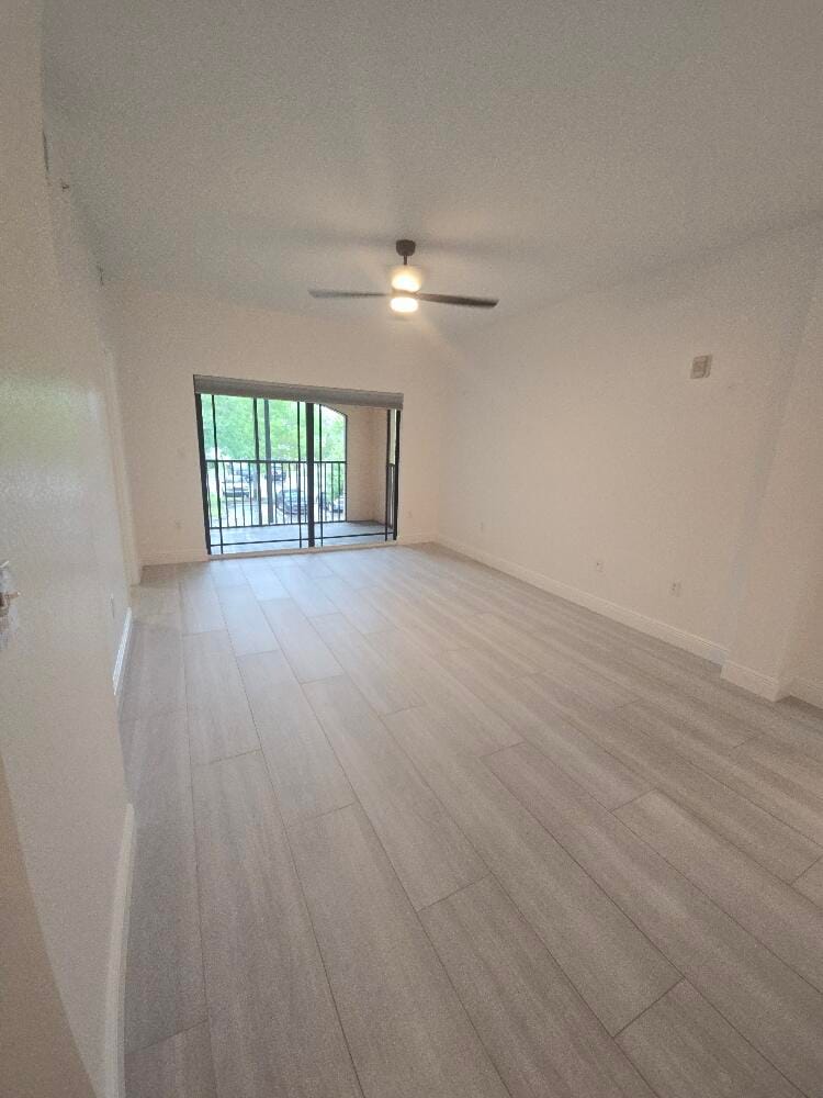 2807 VERONIA Drive 107, Palm Beach Gardens, FL 33410