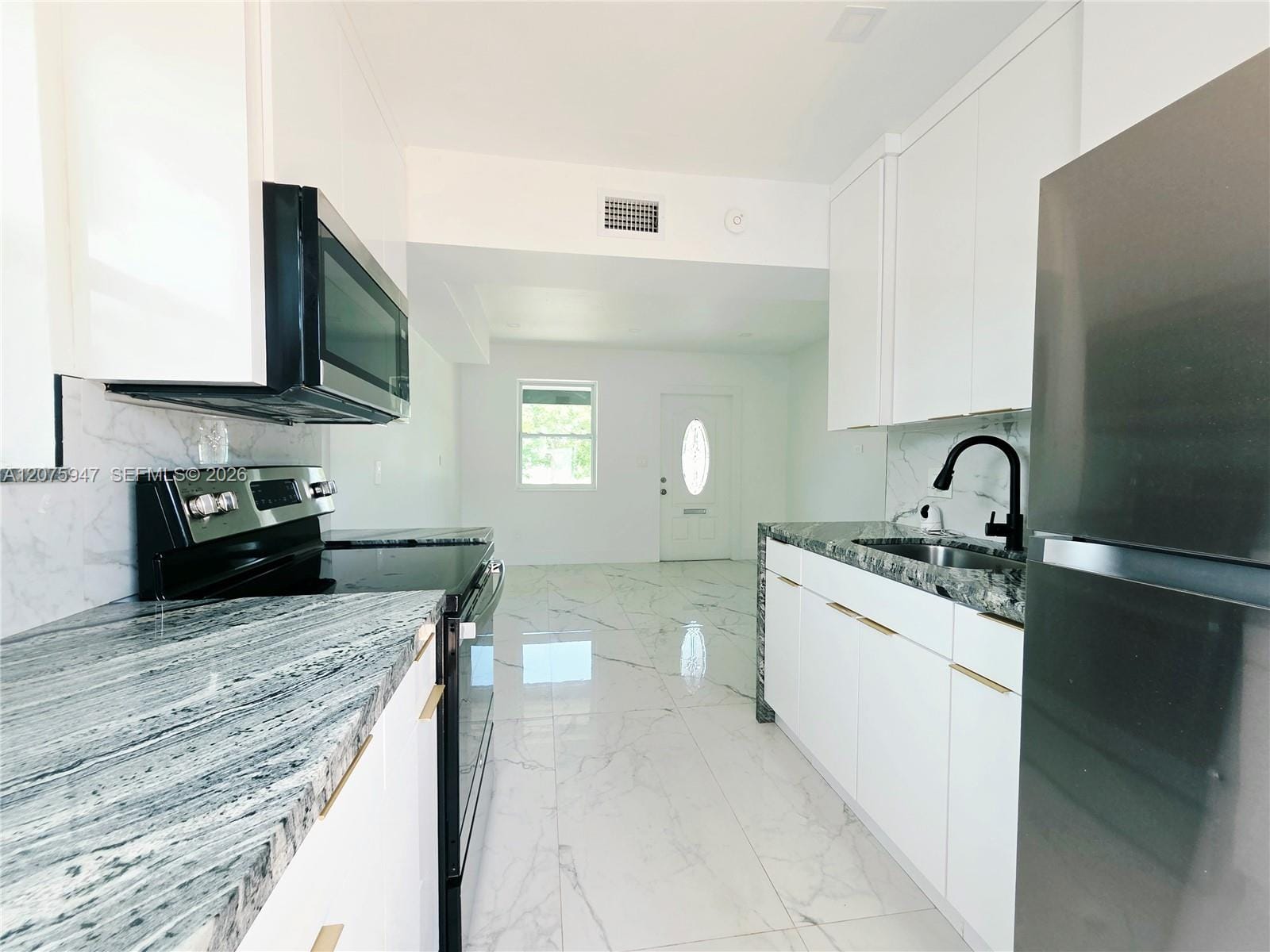 5301 NE 17th Avenue - — photo 5