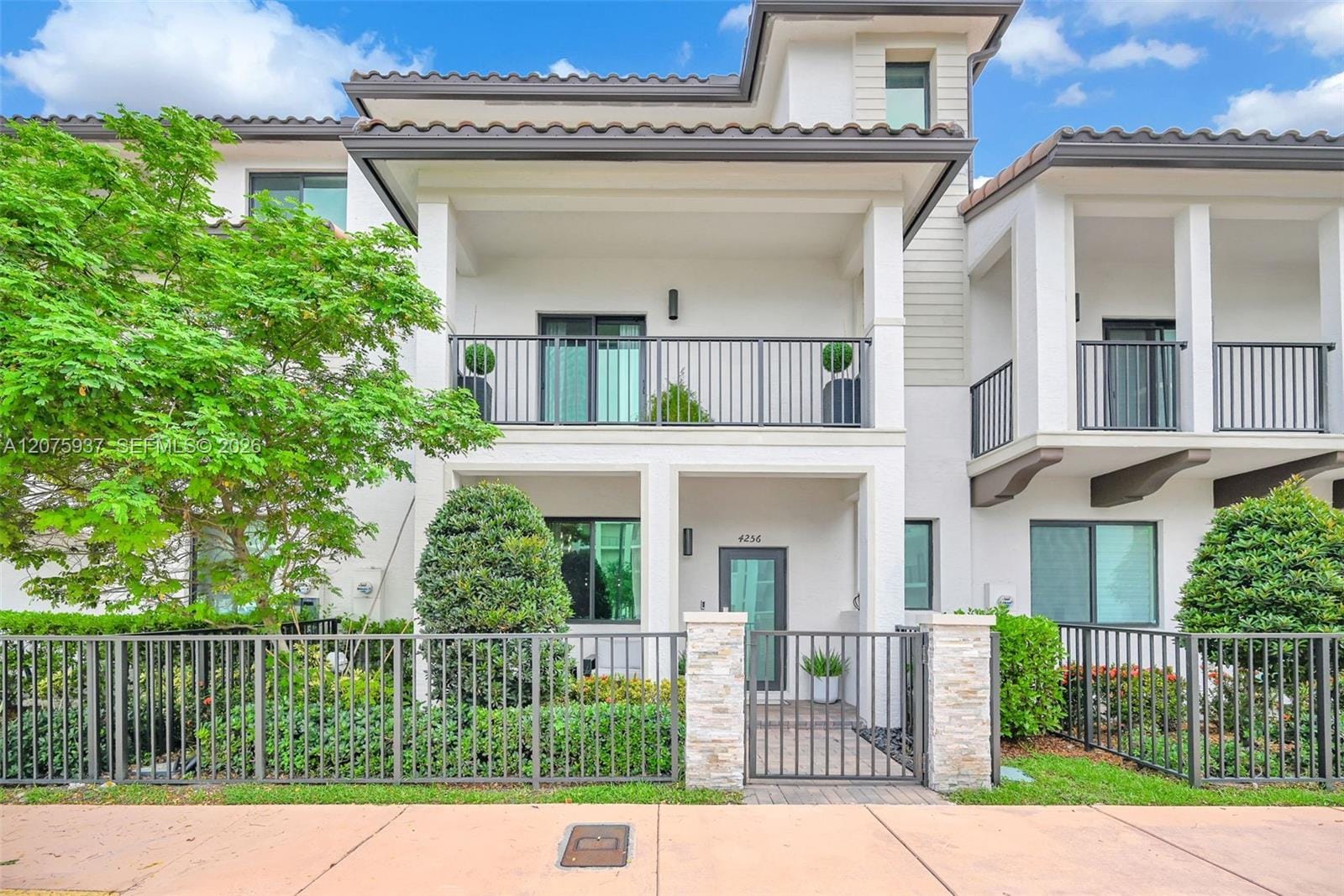 4256 NW 83rd Avenue, Doral, FL 33166 photo 7