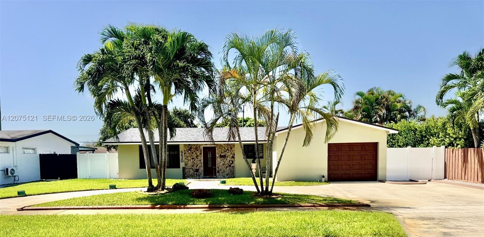 6620 SW 6th Street — photo 4