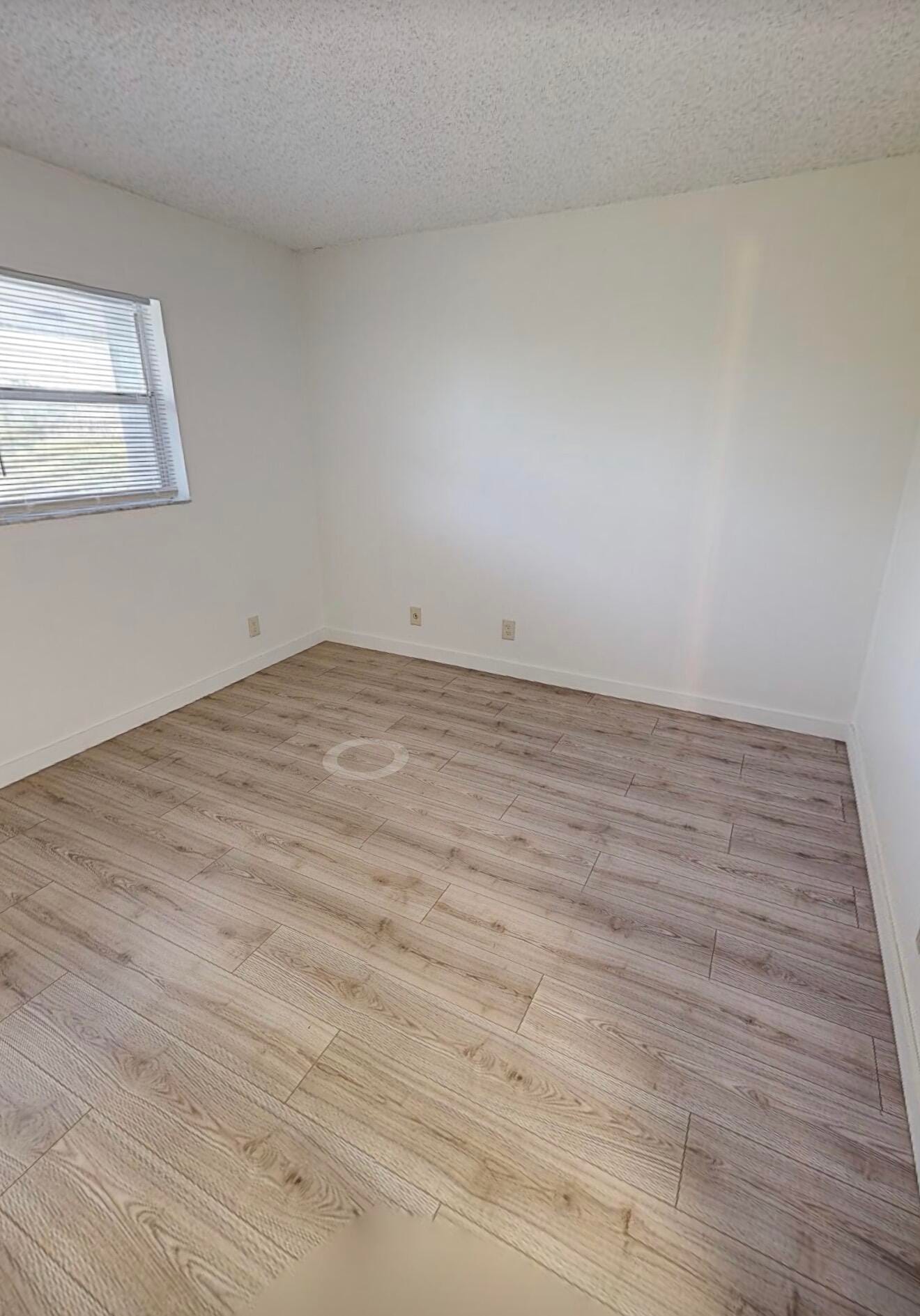4025 N NOB HILL Road 409 — photo 7