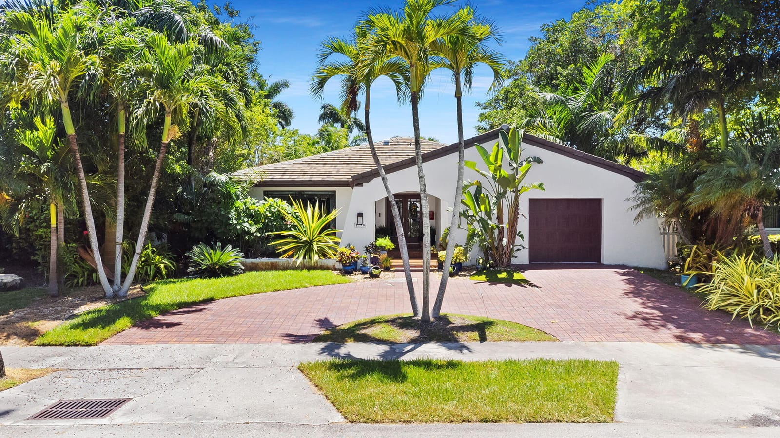 1230 TAYLOR Street, Hollywood, FL 33019
