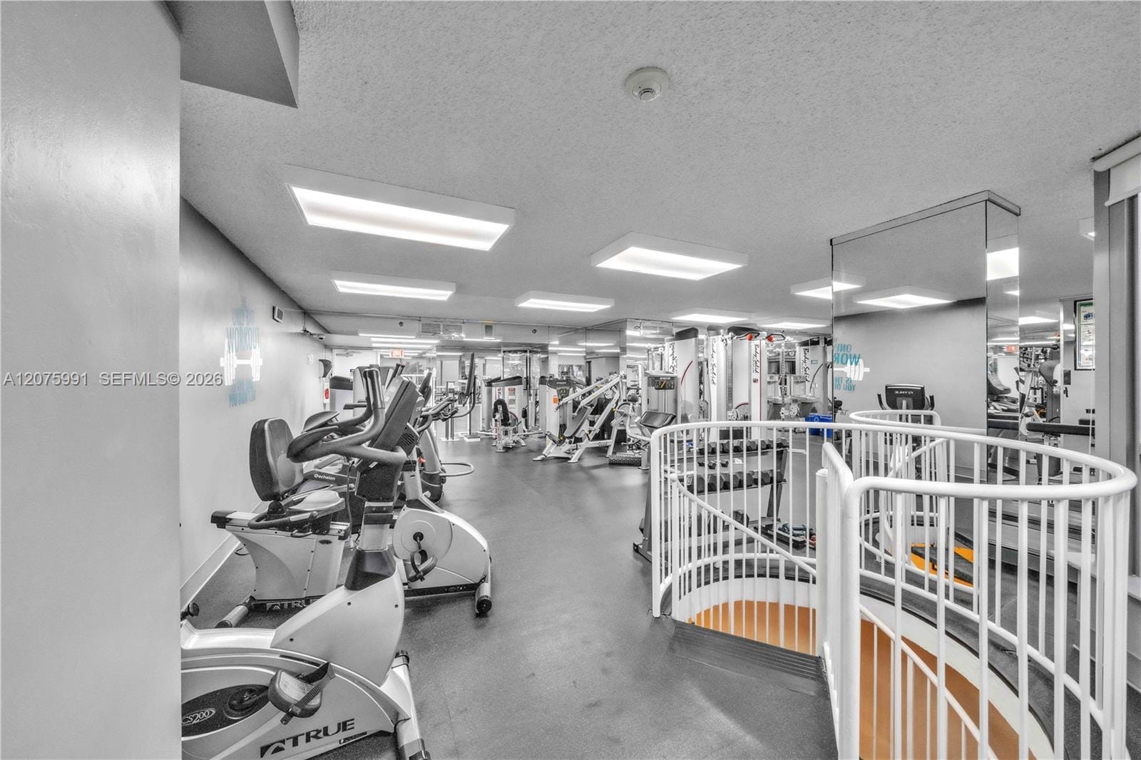 3530 Mystic Pointe Drive 3210, Aventura, FL 33180 photo 28