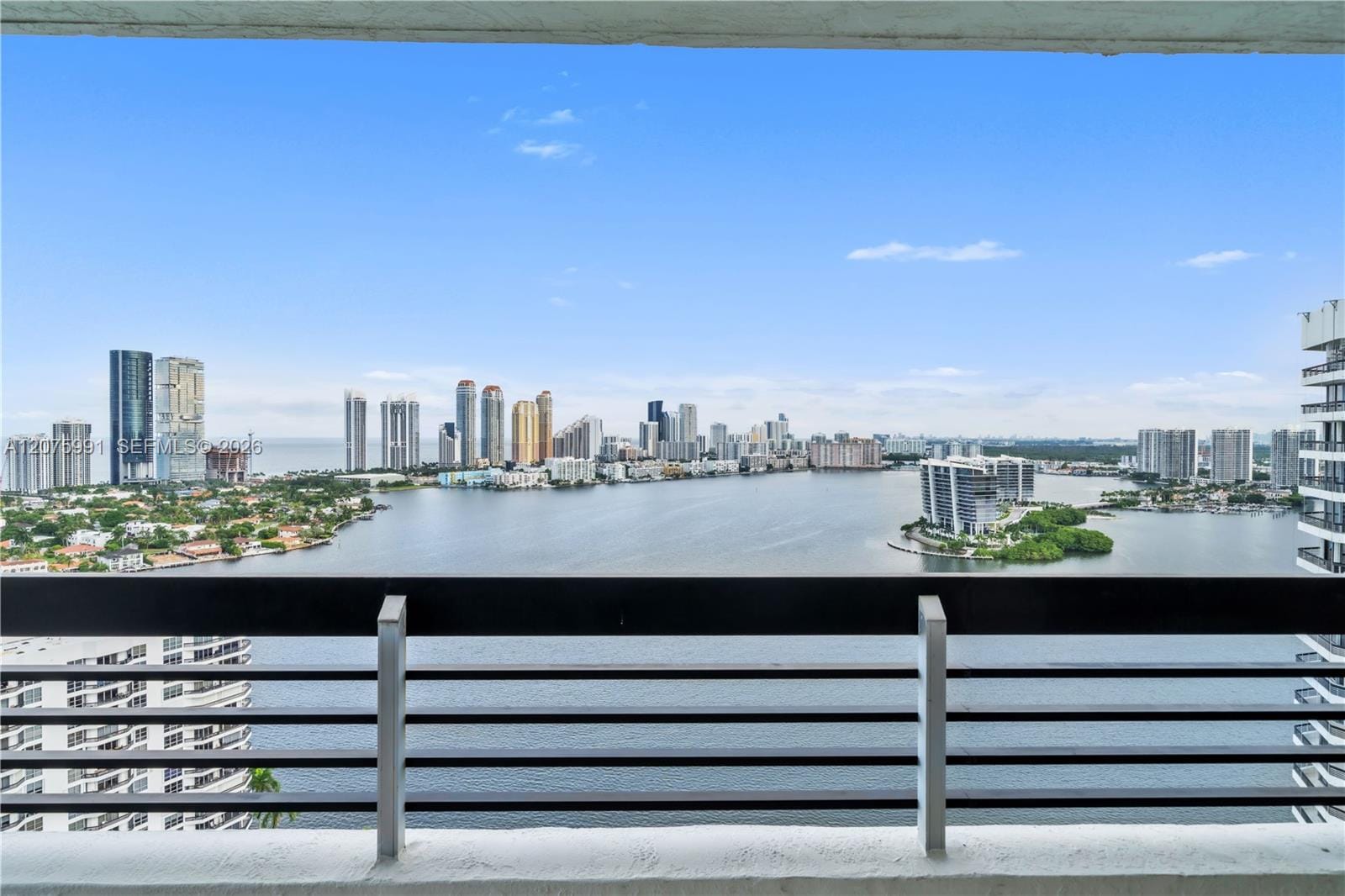3530 Mystic Pointe Drive 3210, Aventura, FL 33180