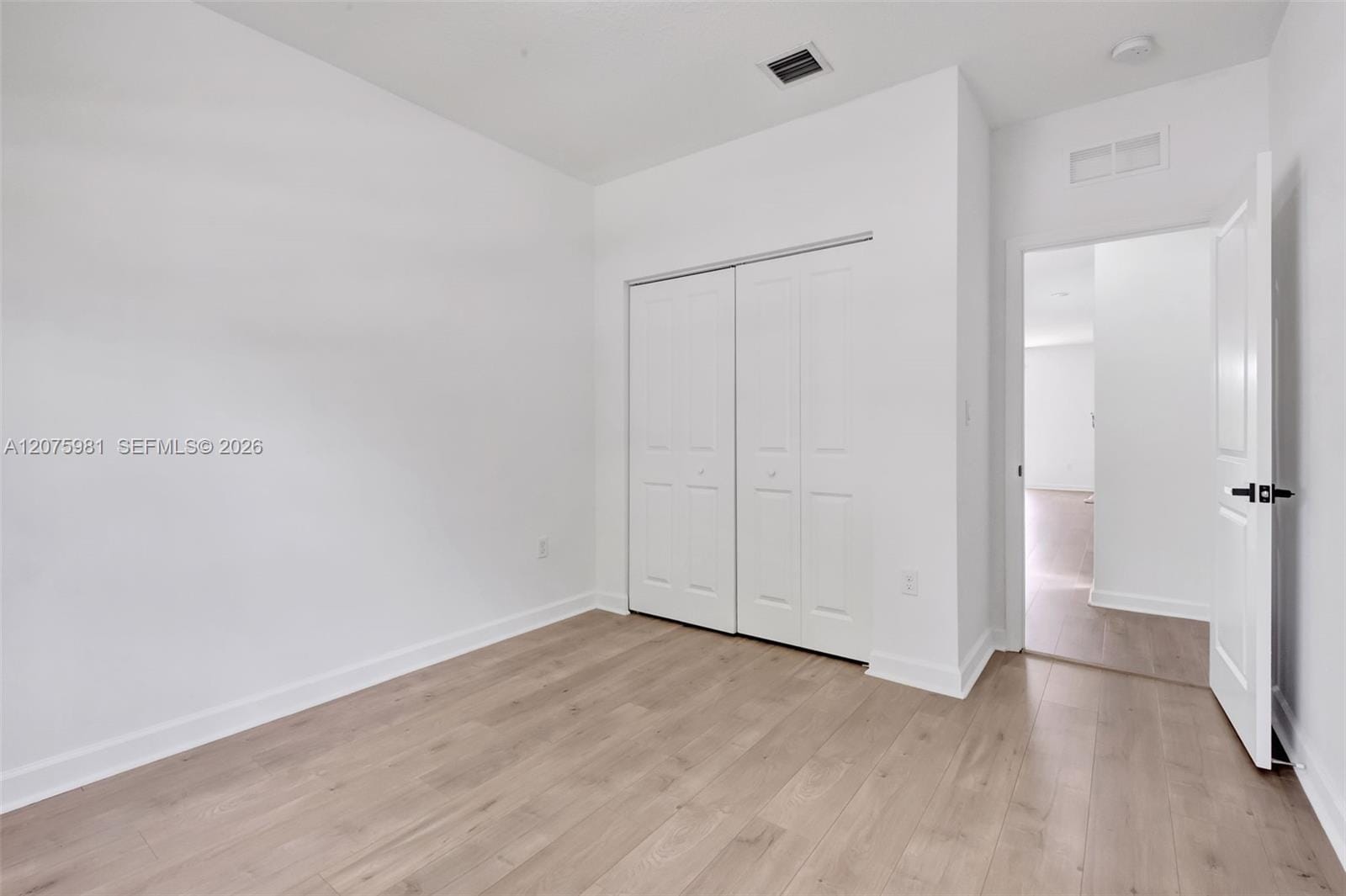 465 NE 194th Terrace 465 — photo 9