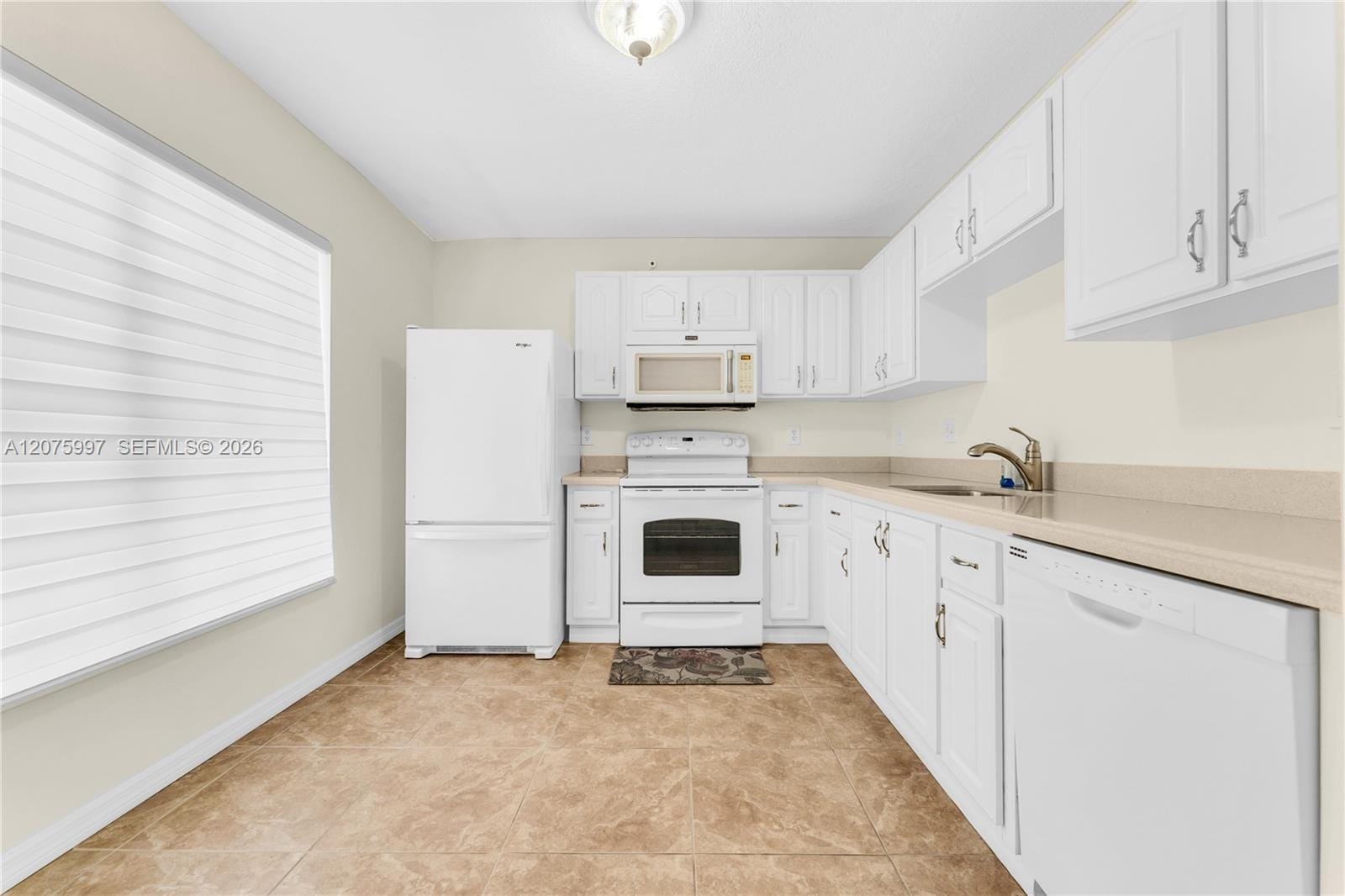 127 NW 108th Avenue 643L, Pembroke Pines, FL 33026 photo 11