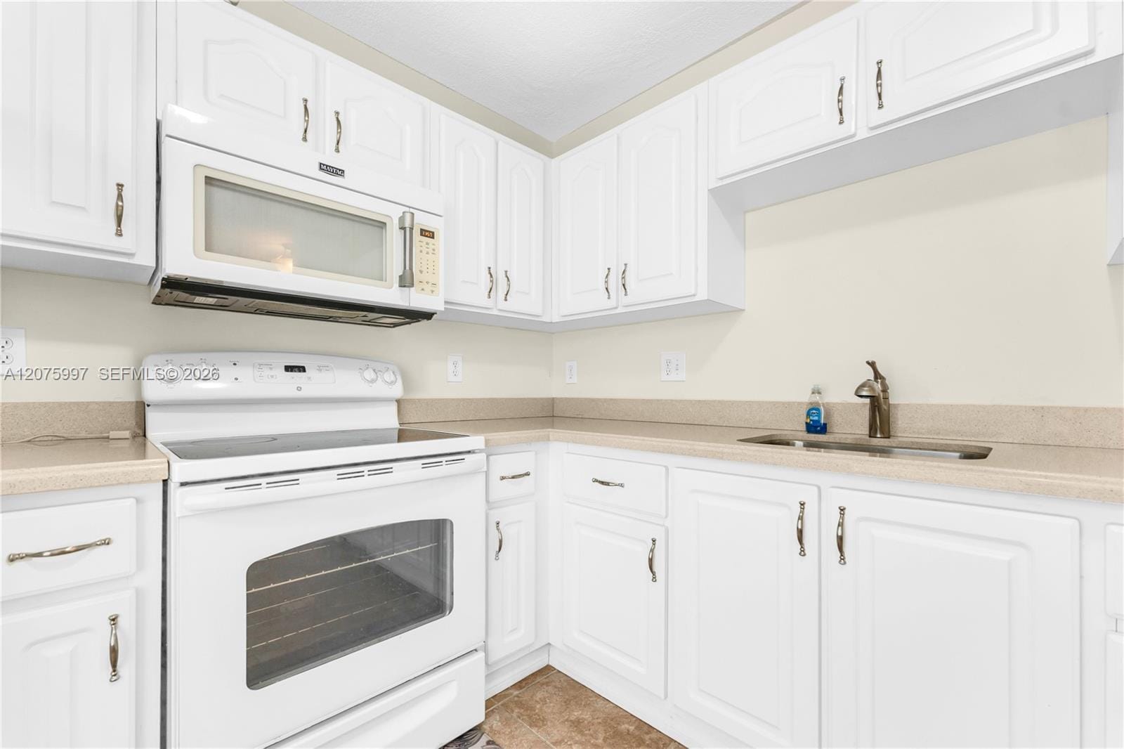 127 NW 108th Avenue 643L, Pembroke Pines, FL 33026 photo 15