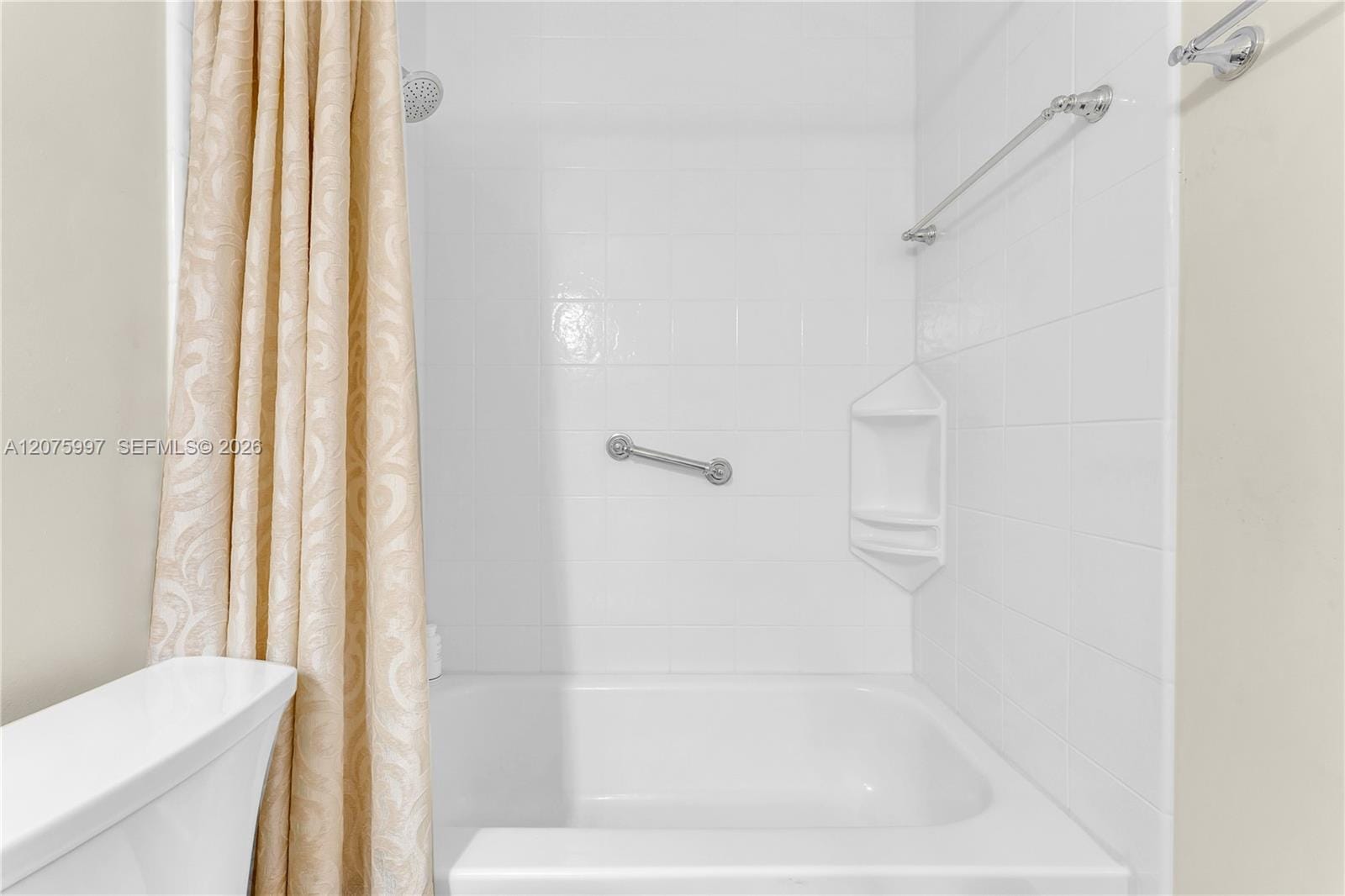127 NW 108th Avenue 643L, Pembroke Pines, FL 33026 photo 25