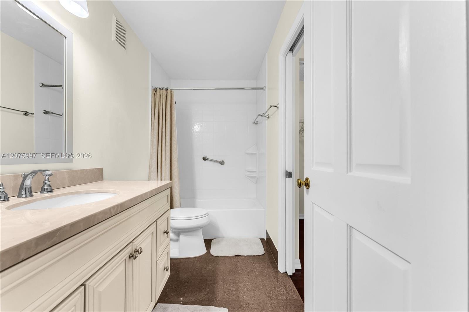127 NW 108th Avenue 643L, Pembroke Pines, FL 33026 photo 26