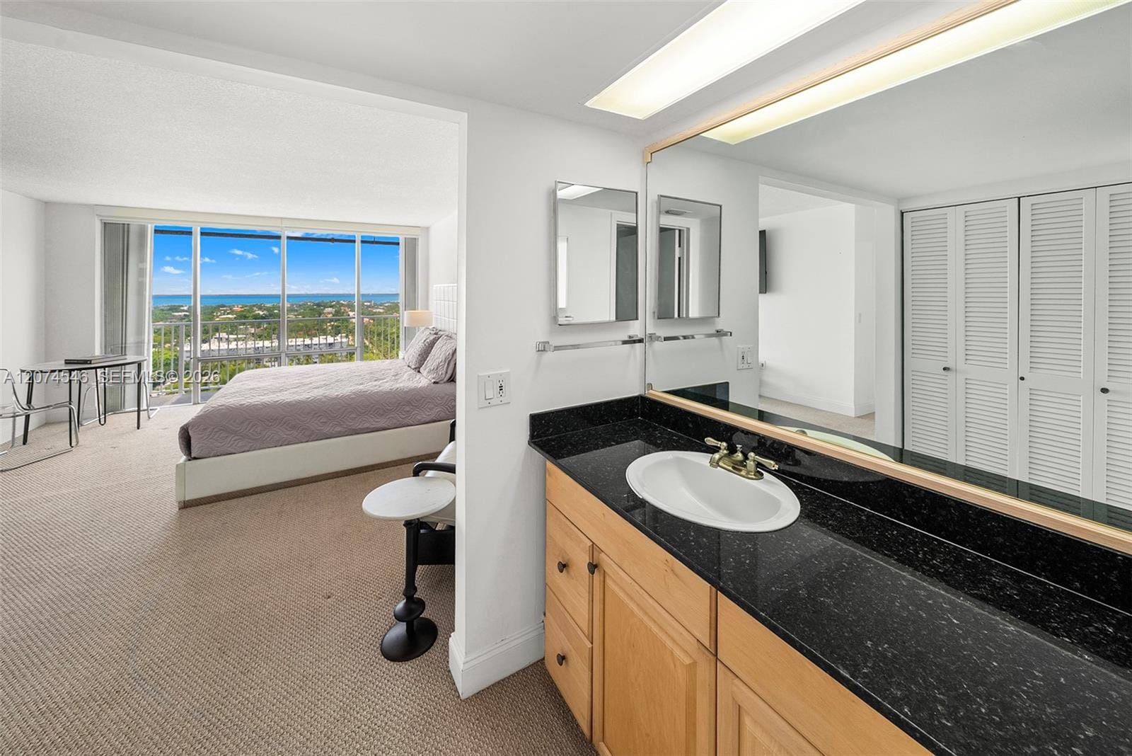 881 Ocean Drive 16F, Key Biscayne, FL 33149 photo 29