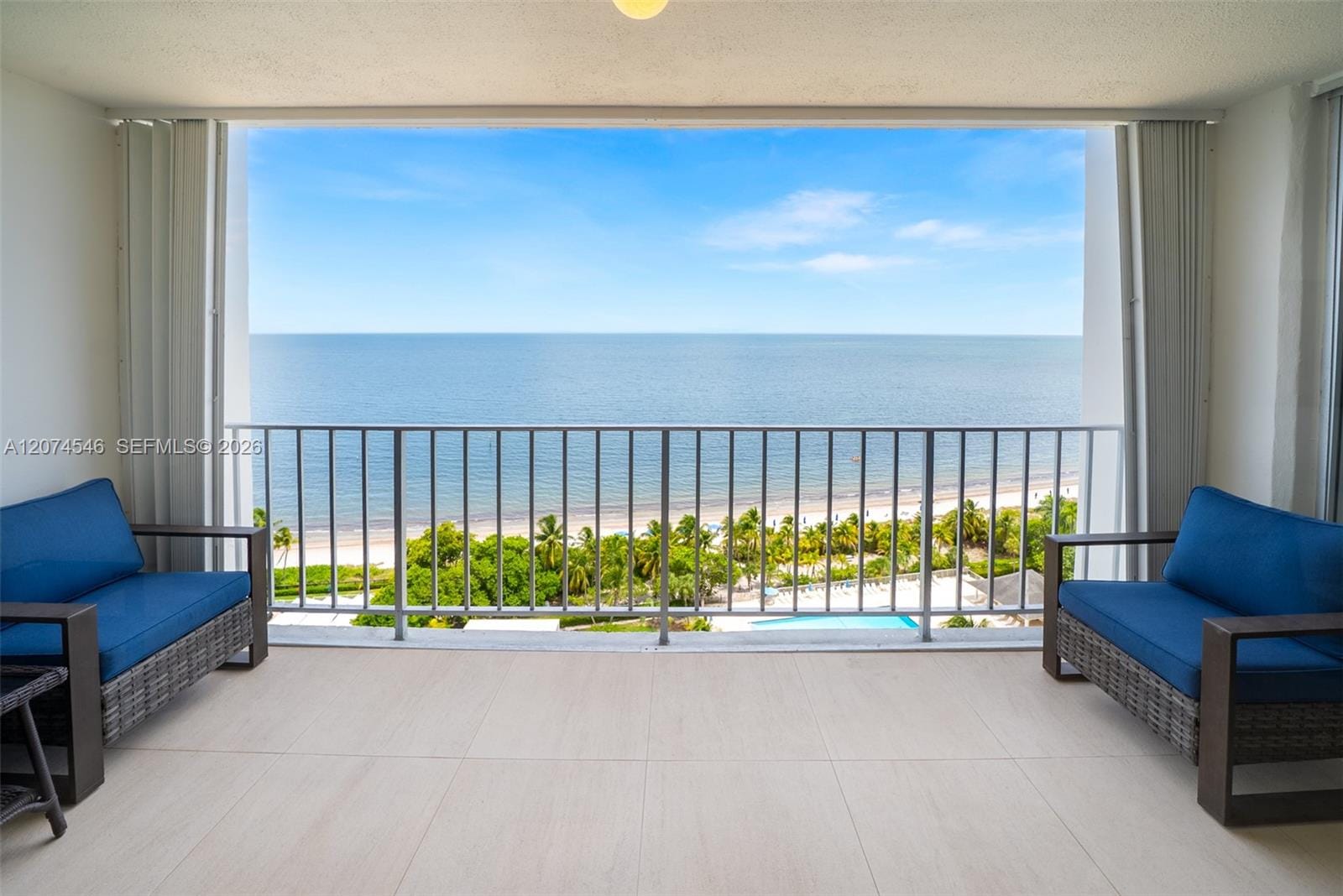 881 Ocean Drive 16F, Key Biscayne, FL 33149 photo 5