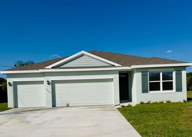 2241 SE BOWIE Street, Port St. Lucie, FL 34952