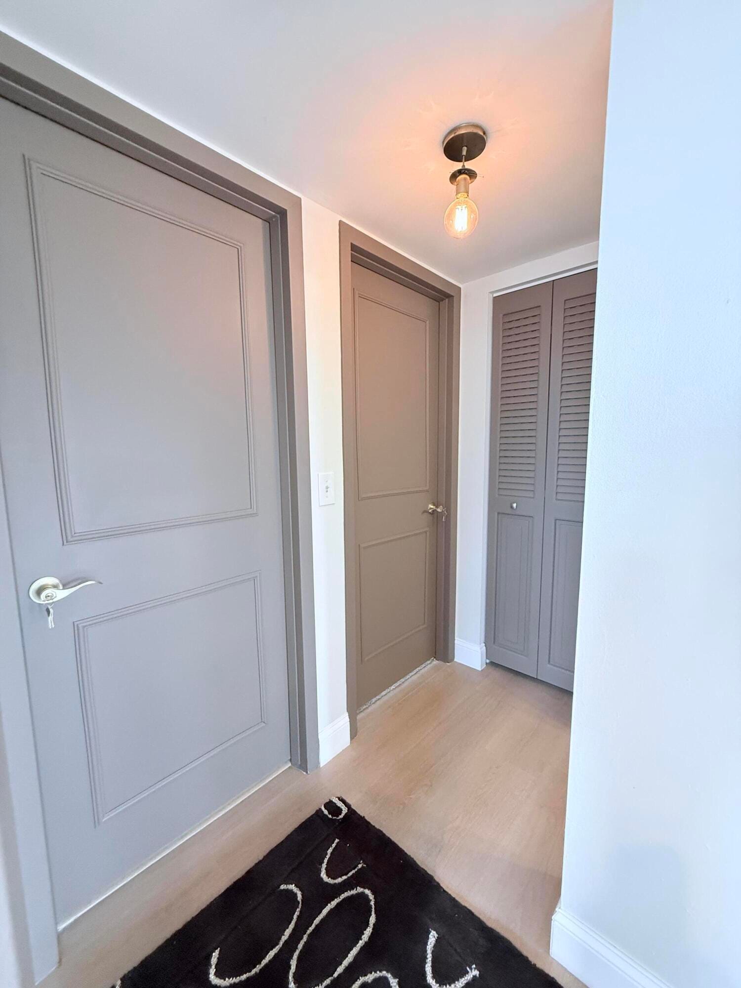 402 Brighton J J — photo 11