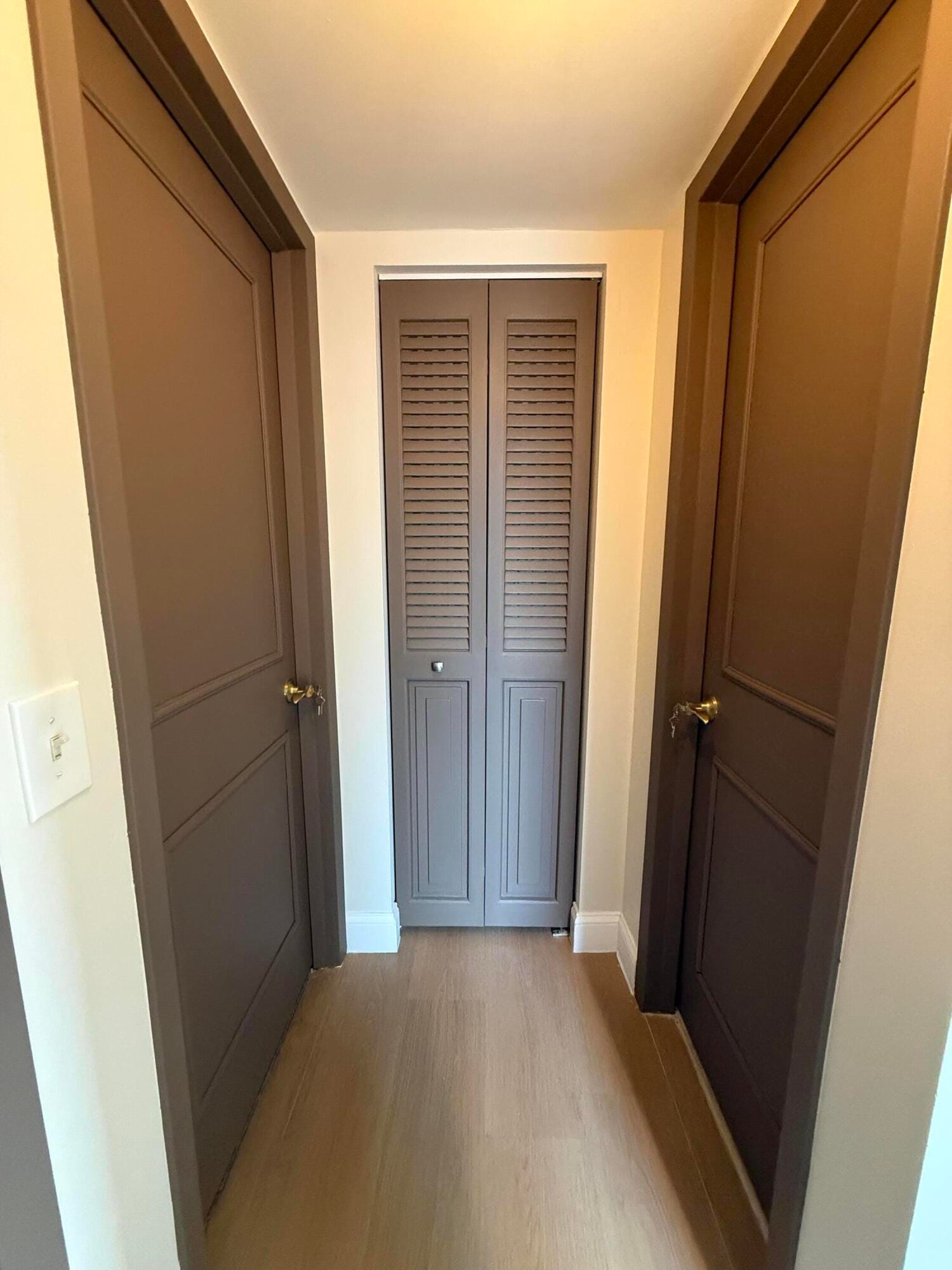 402 Brighton J J — photo 12