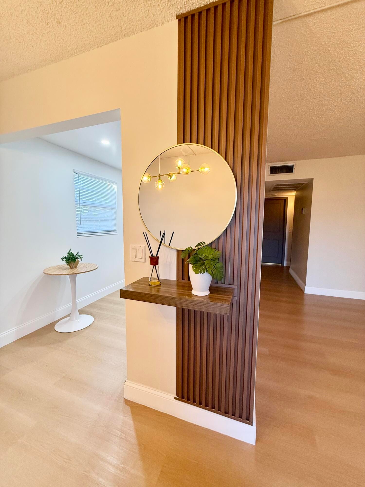 402 Brighton J J — photo 3