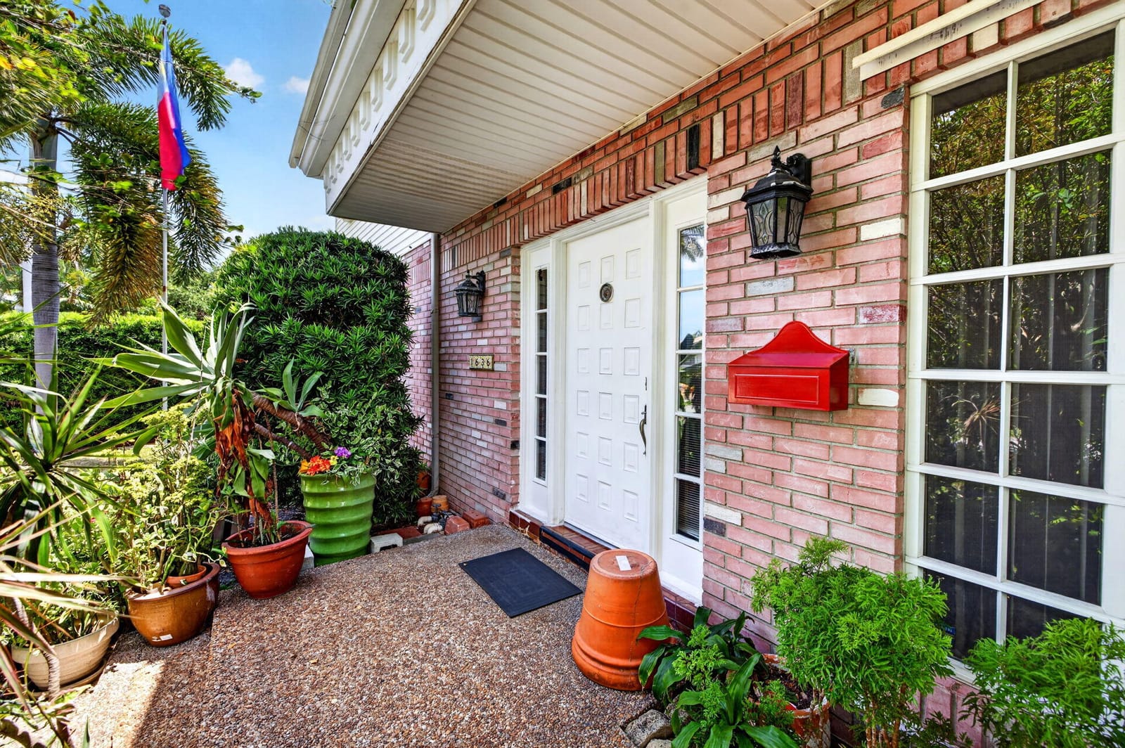 1636 SE 14TH Street — photo 6