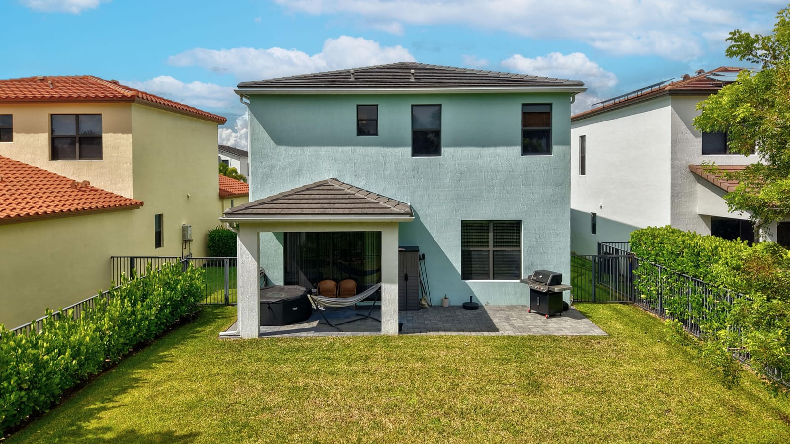 16210 Sandy Shore Drive — photo 6