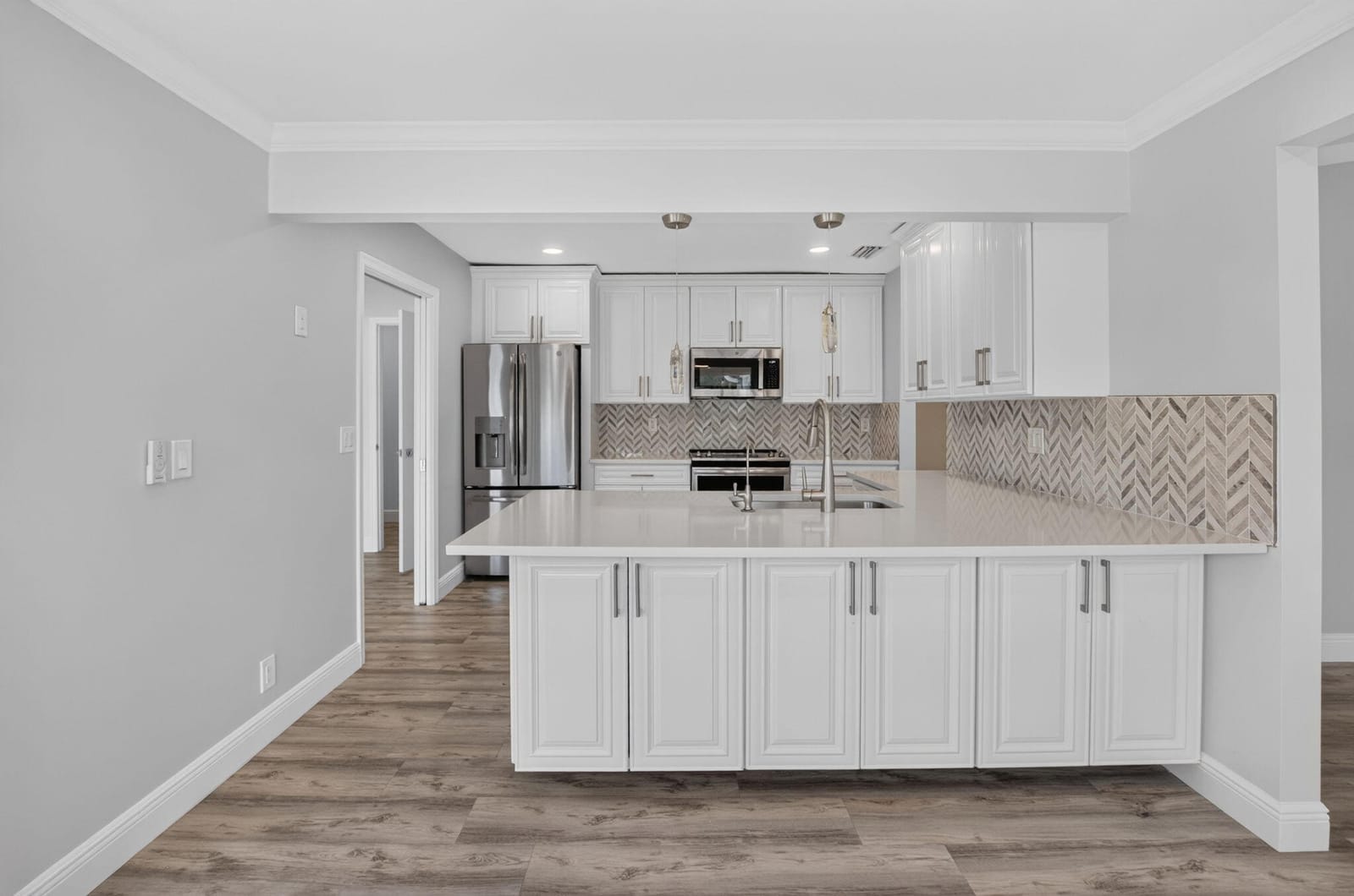 787 Havana Drive, Boca Raton, FL 33487 photo 3