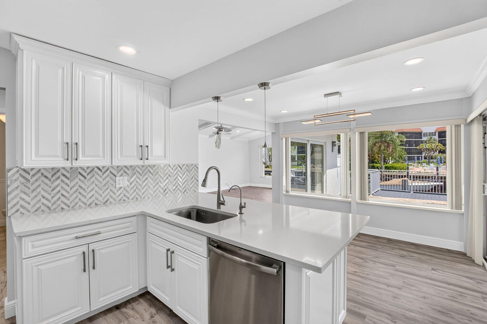 787 Havana Drive, Boca Raton, FL 33487 photo 6