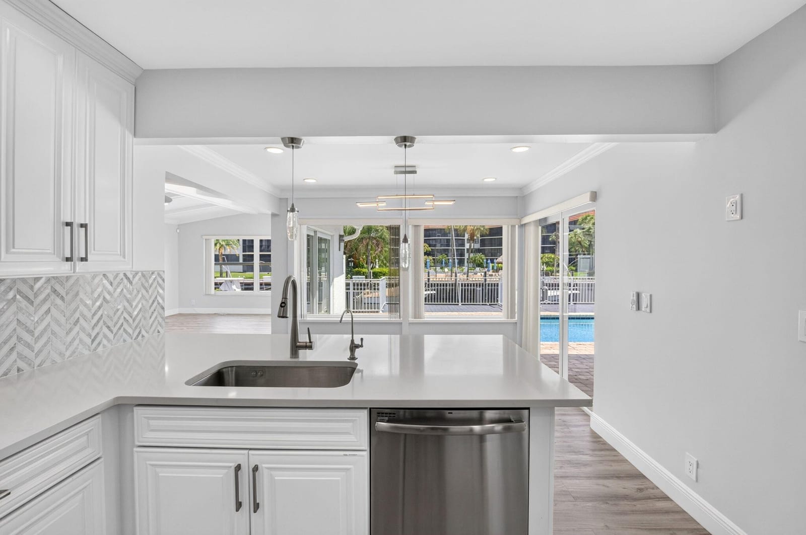 787 Havana Drive, Boca Raton, FL 33487 photo 7