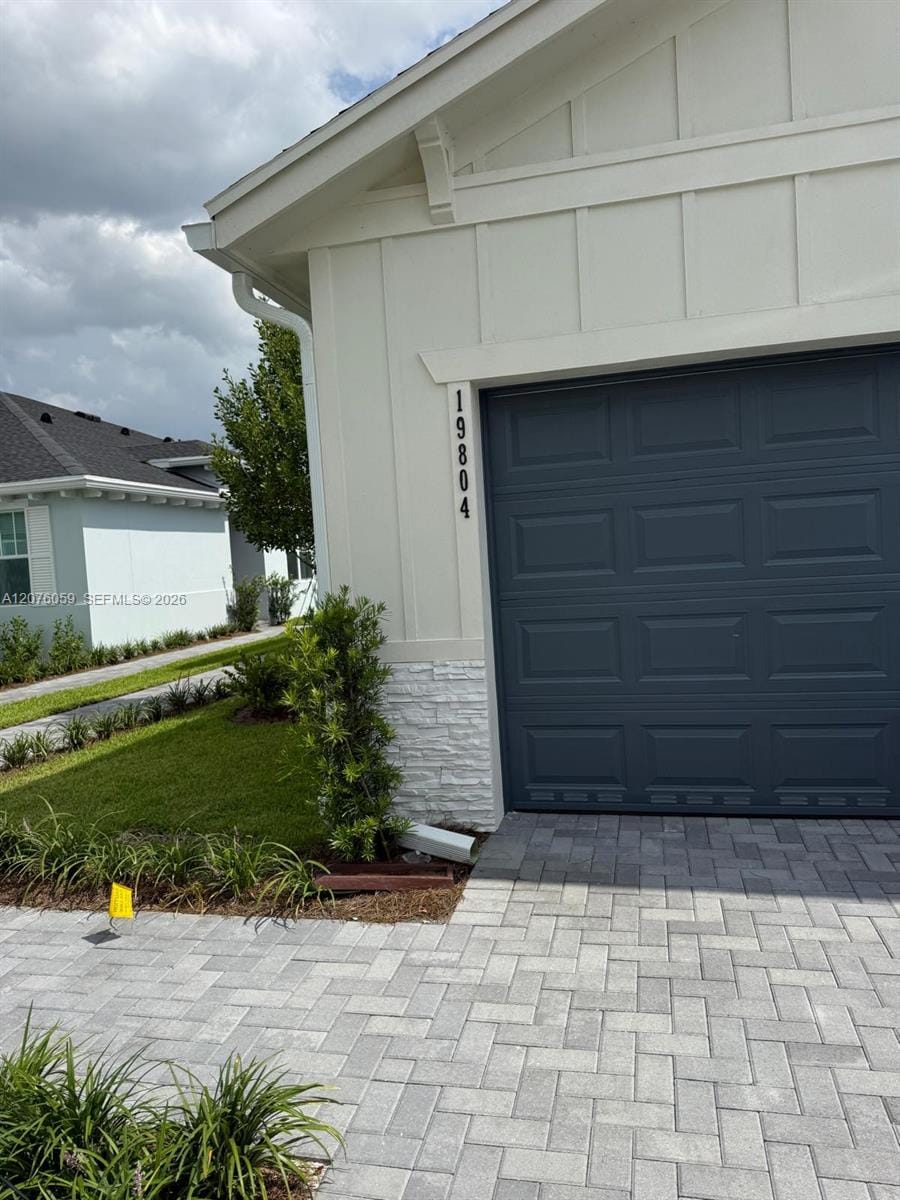 19804 Whispering Creek Road 19804, Loxahatchee, FL 33470