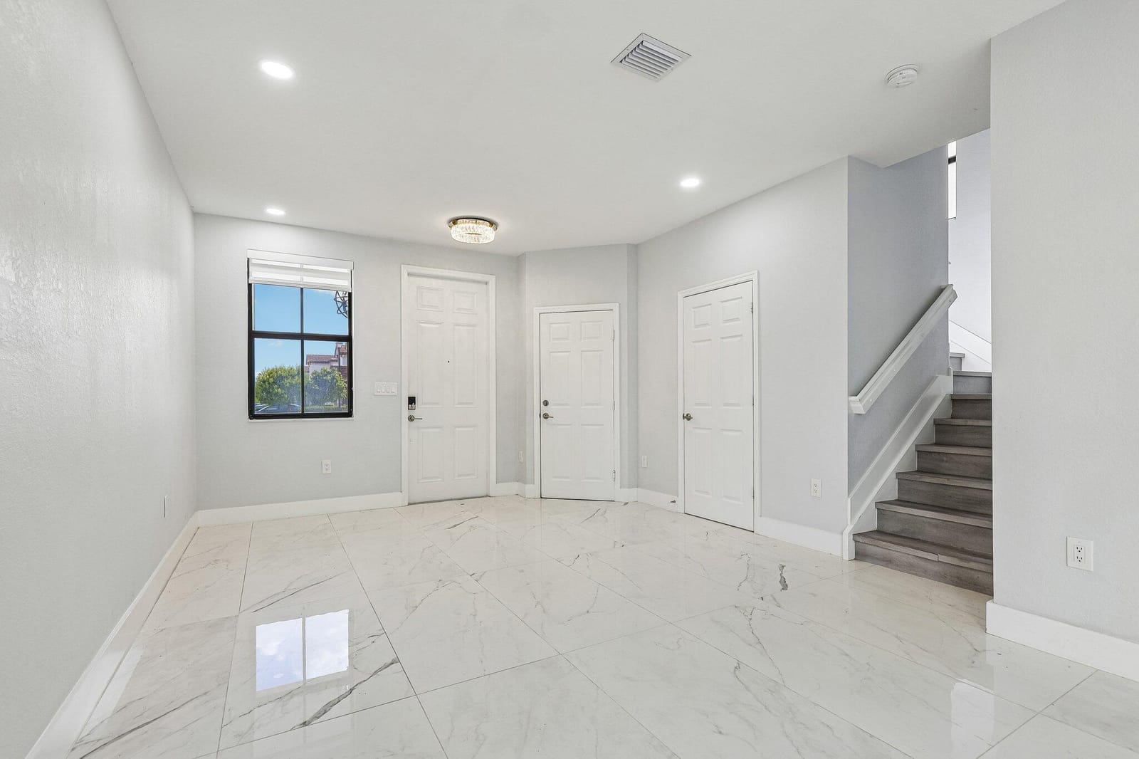 3567 W 110th Terrace, Hialeah, FL 33018 photo 5